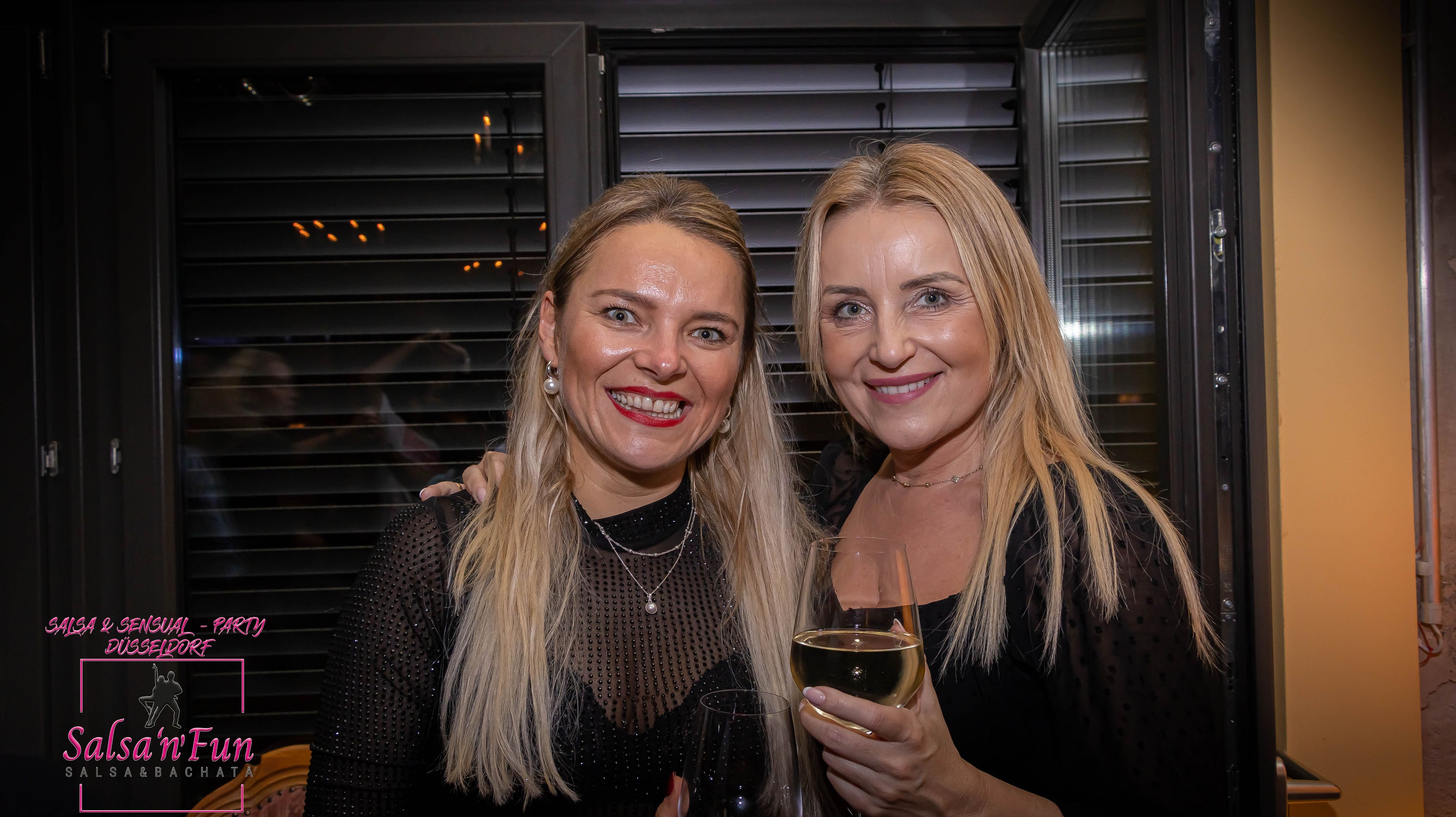 Halloween Salsa & Sensual Party 2024 - Bild 244