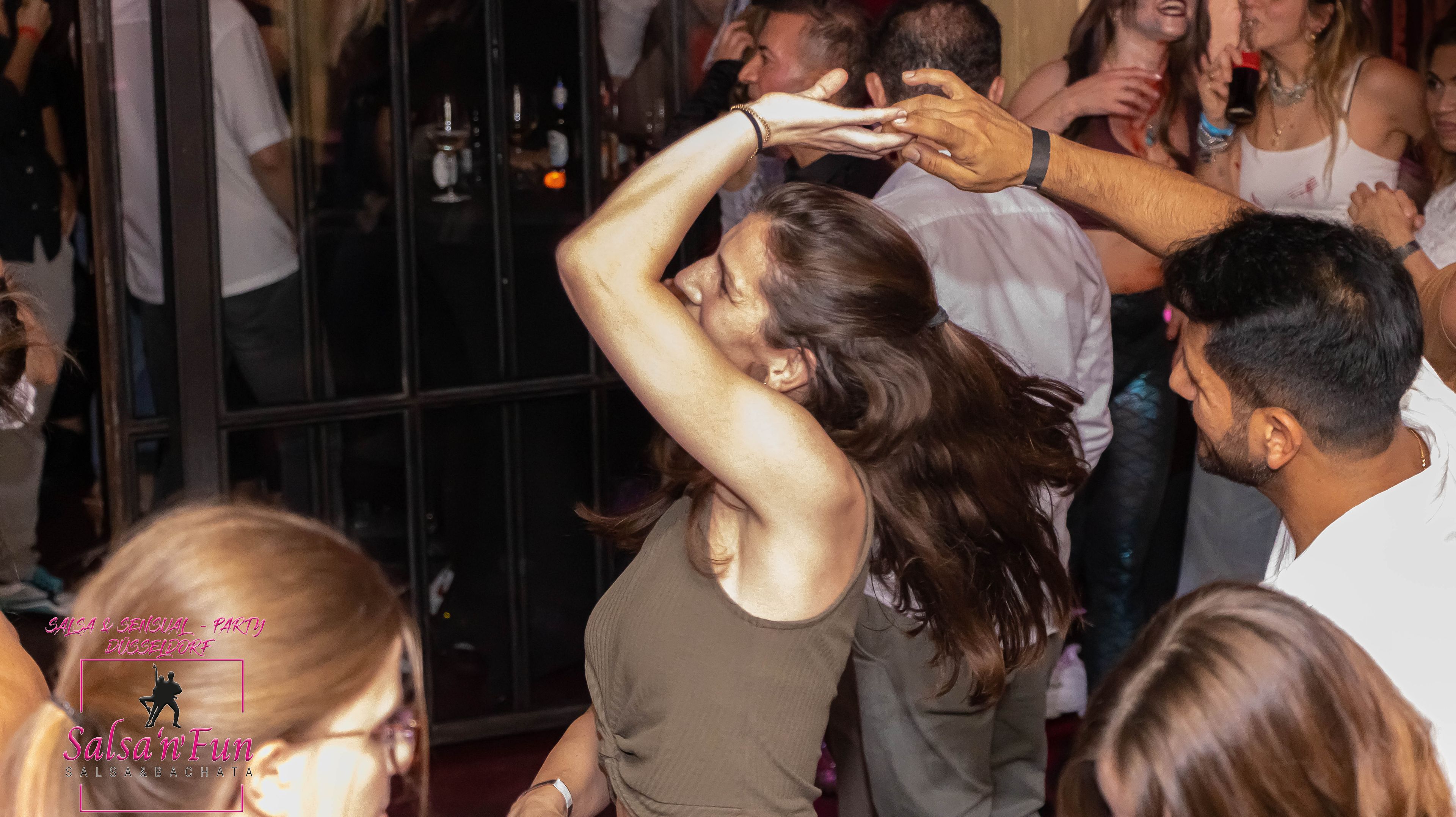 Halloween Salsa & Sensual Party 2024 - Bild 128