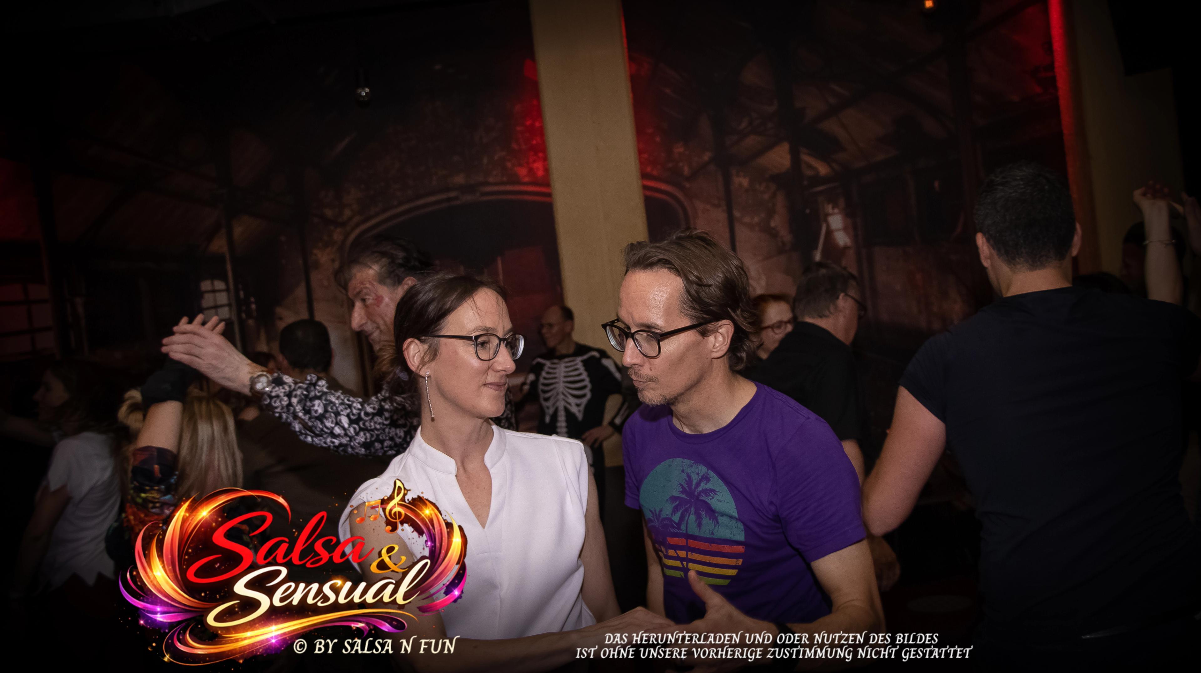 Halloween Salsa & Sensual Party 2025 - Bild 122