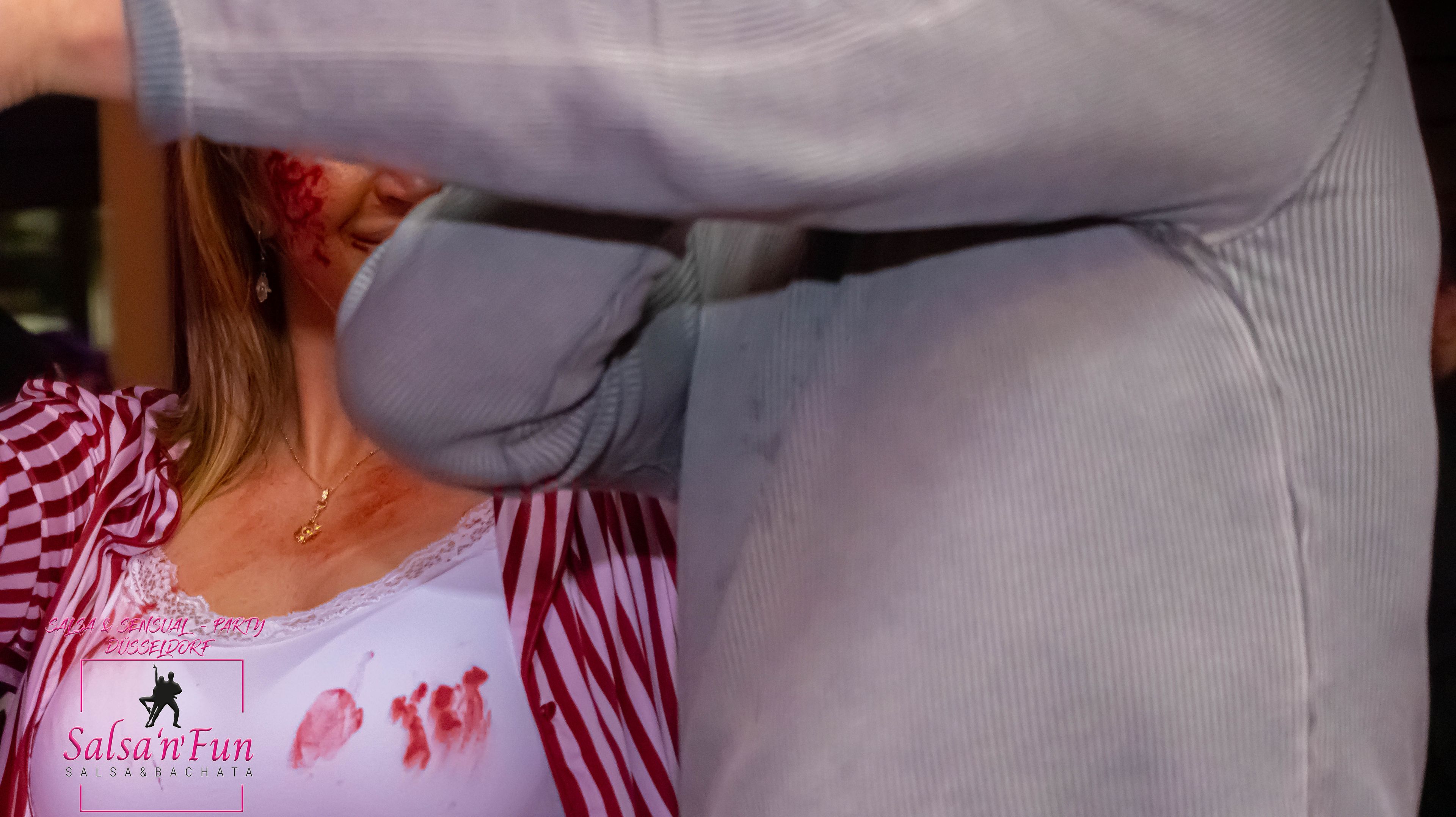 Halloween Salsa & Sensual Party 2024 - Bild 95