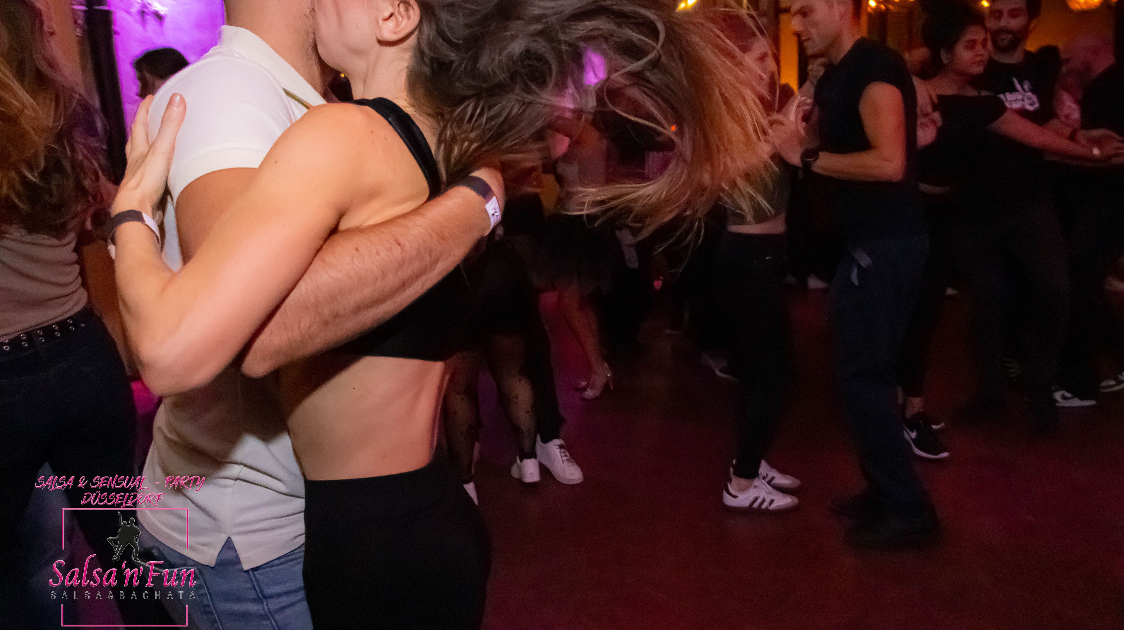 Halloween Salsa & Sensual Party 2024 - Bild 109