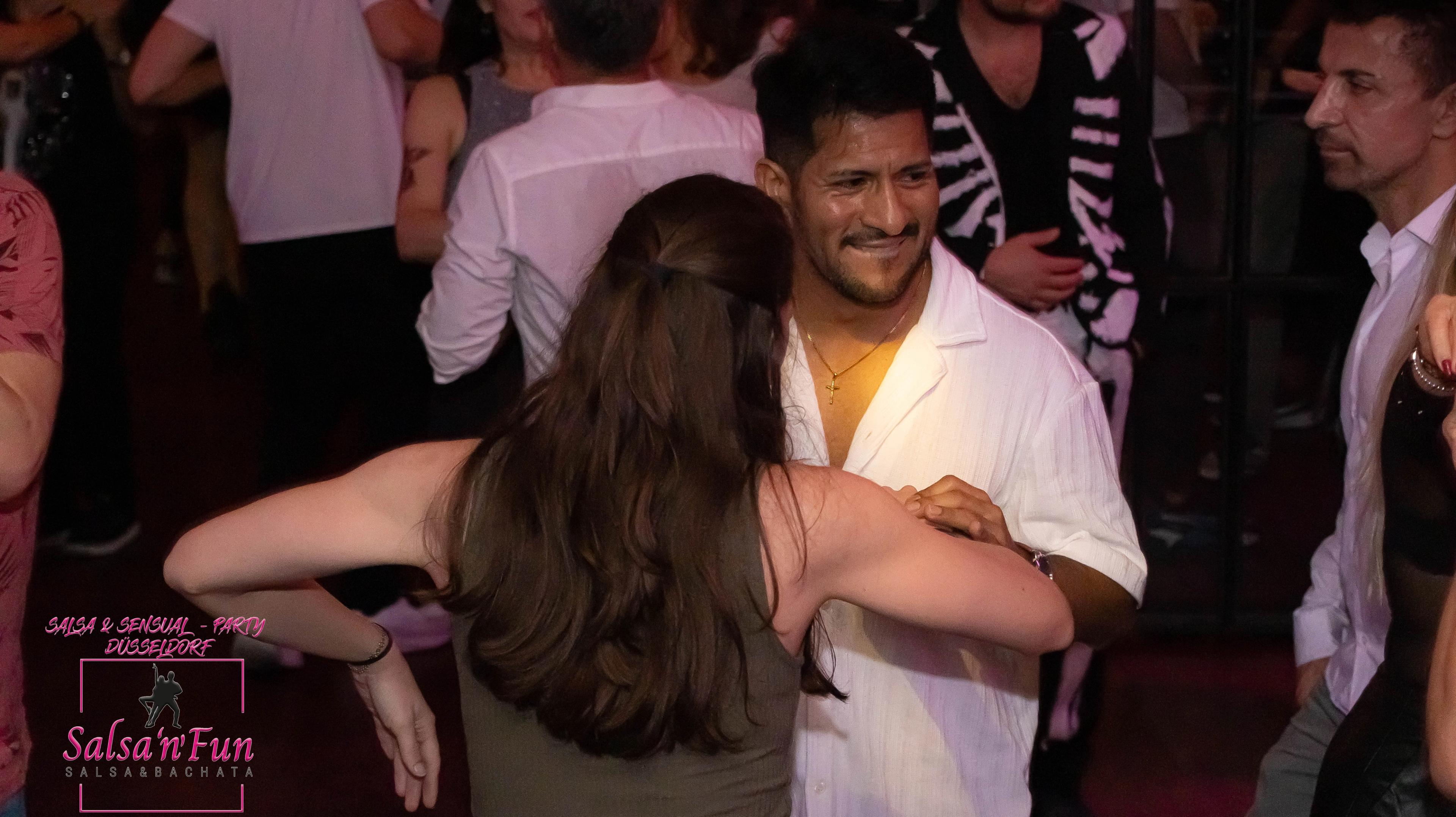 Halloween Salsa & Sensual Party 2024 - Bild 130