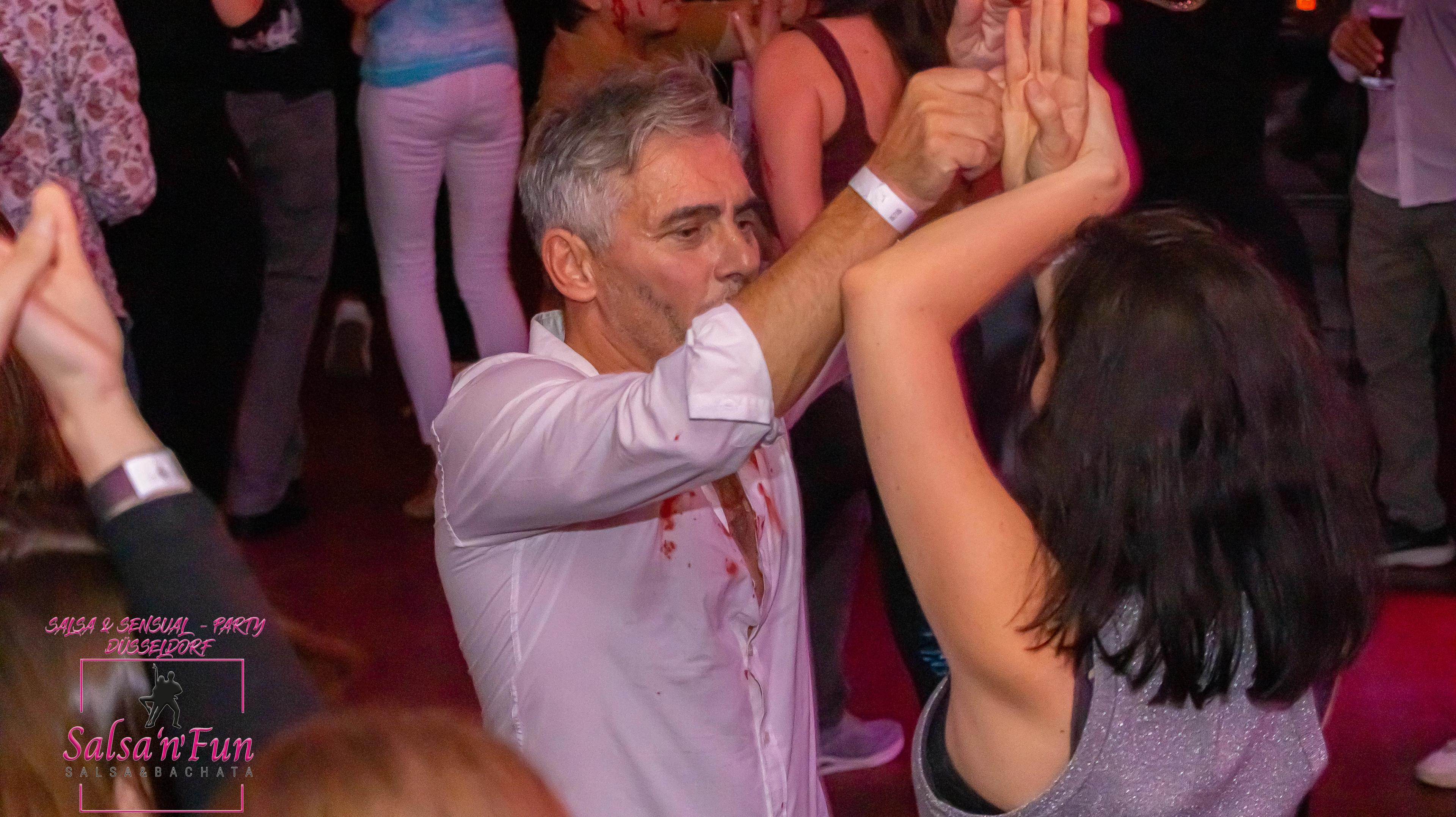 Halloween Salsa & Sensual Party 2024 - Bild 118