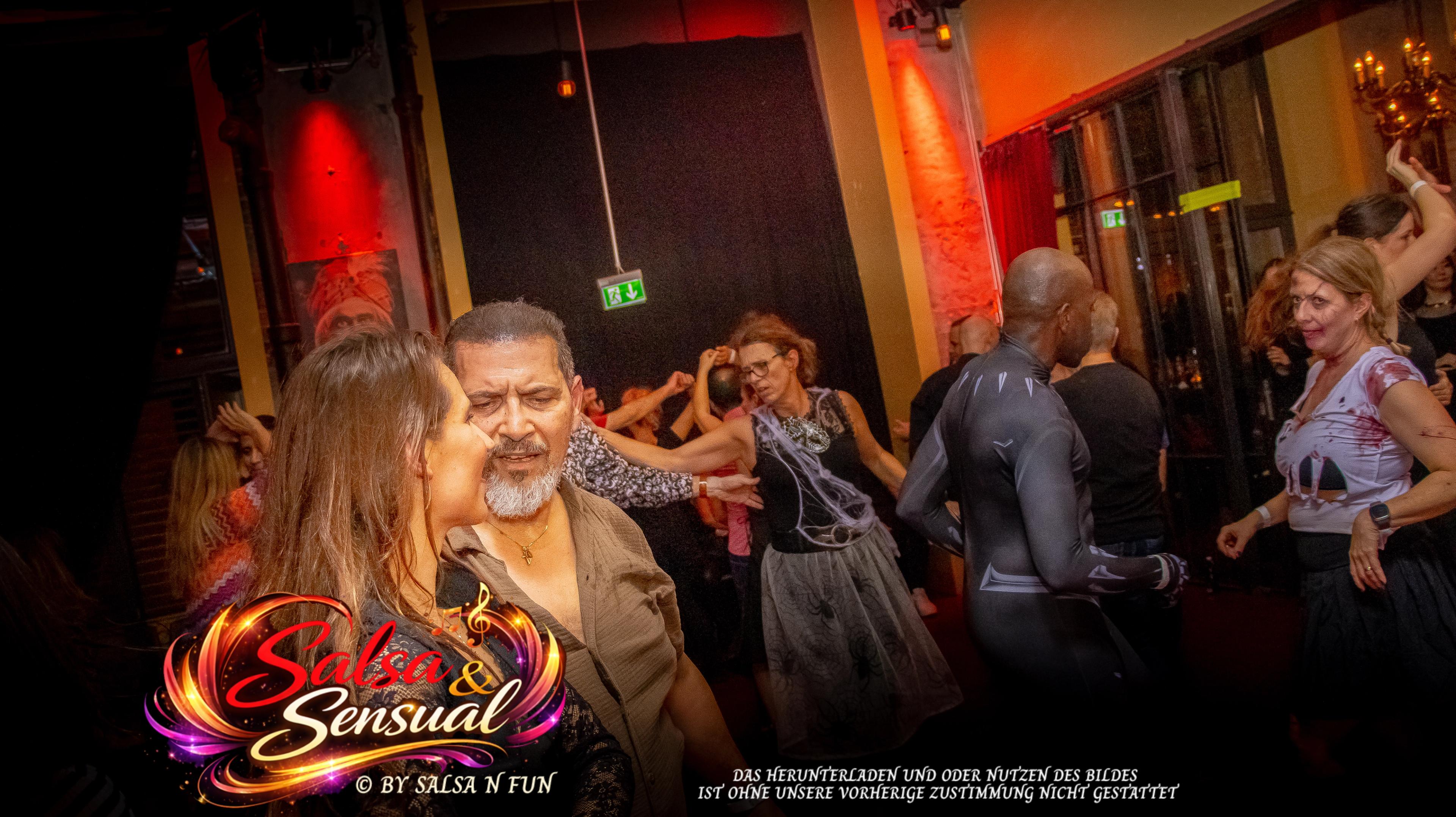 Halloween Salsa & Sensual Party 2025 - Bild 159