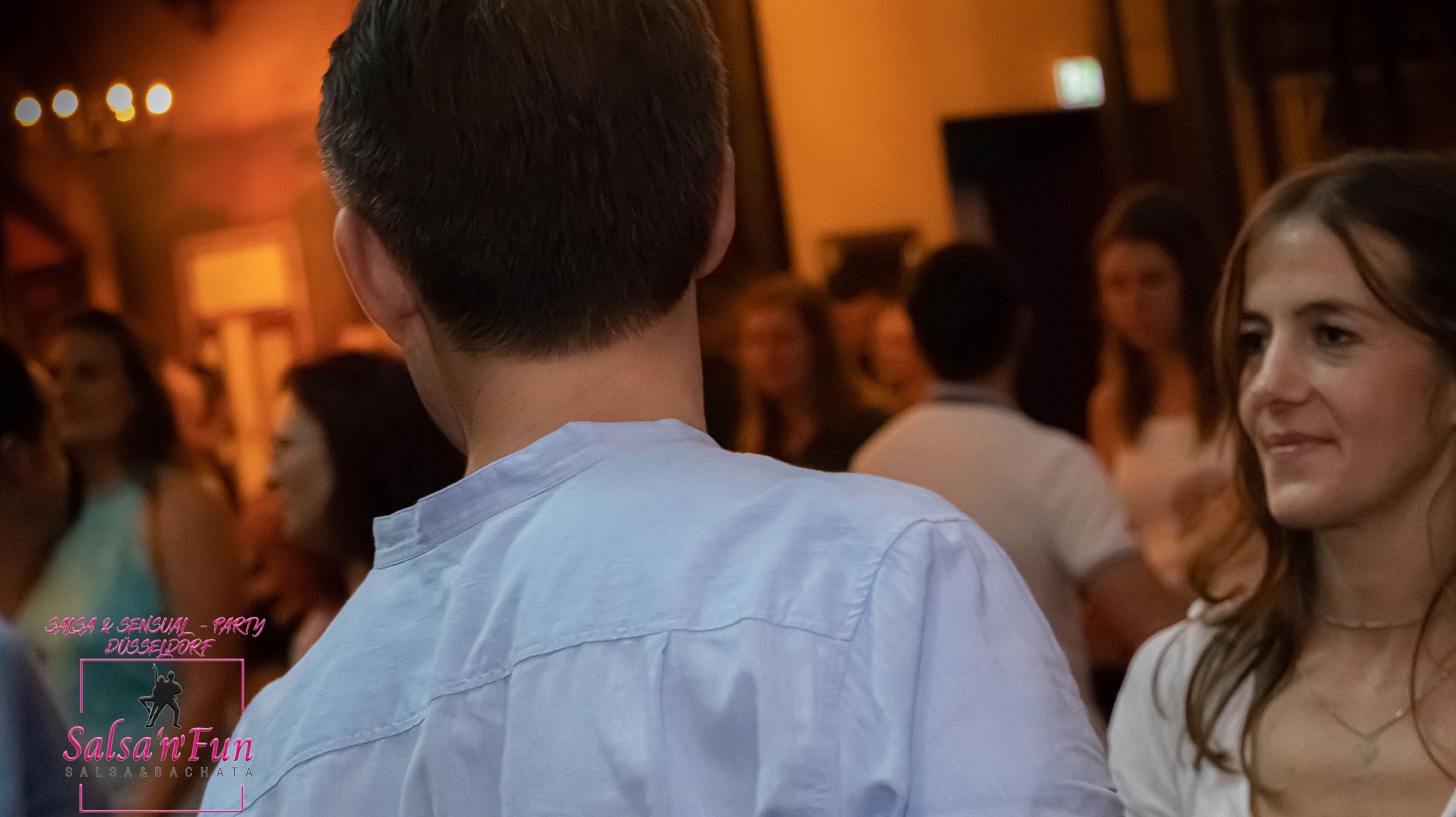 Halloween Salsa & Sensual Party 2024 - Bild 28