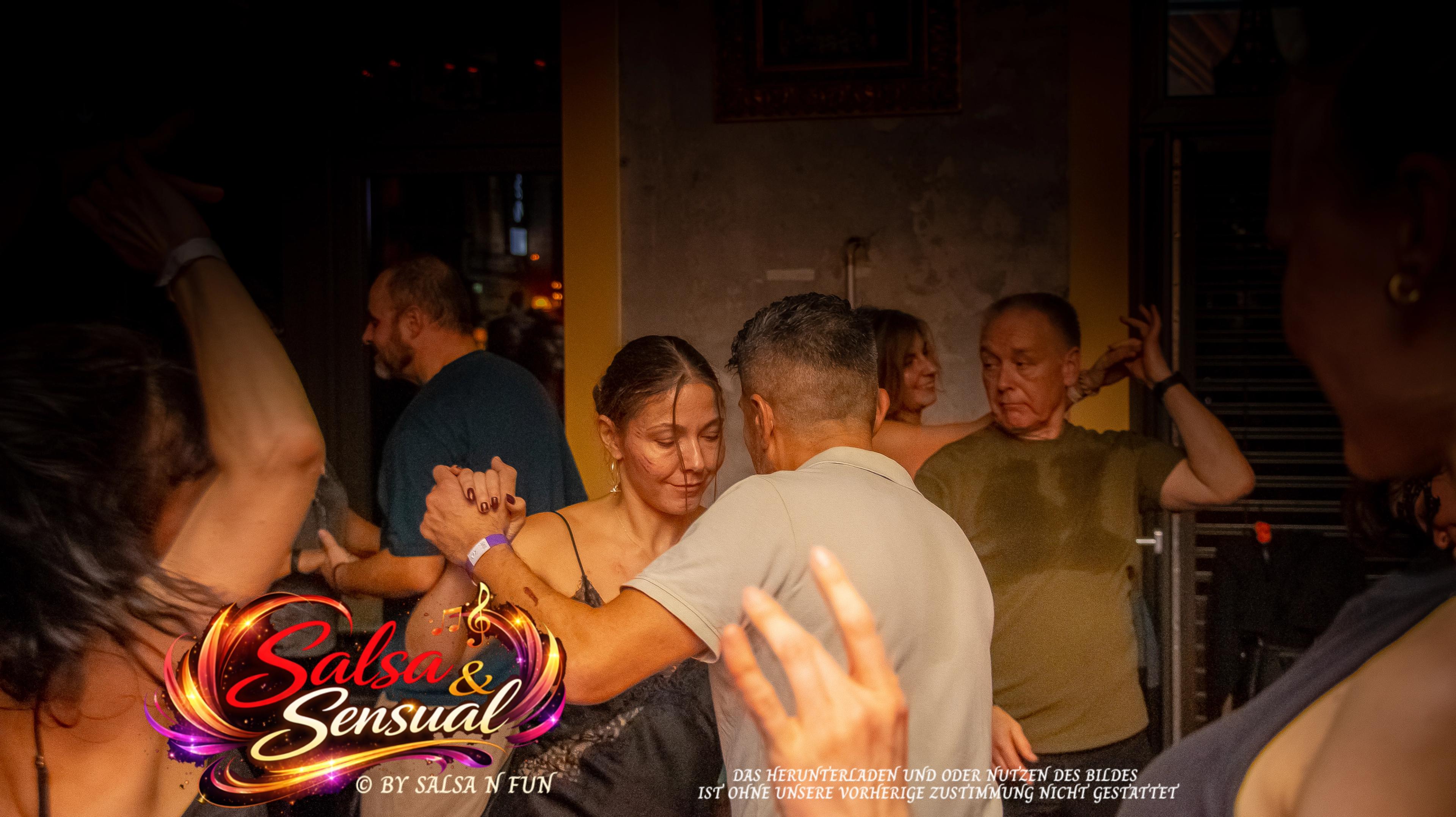 Halloween Salsa & Sensual Party 2025 - Bild 172
