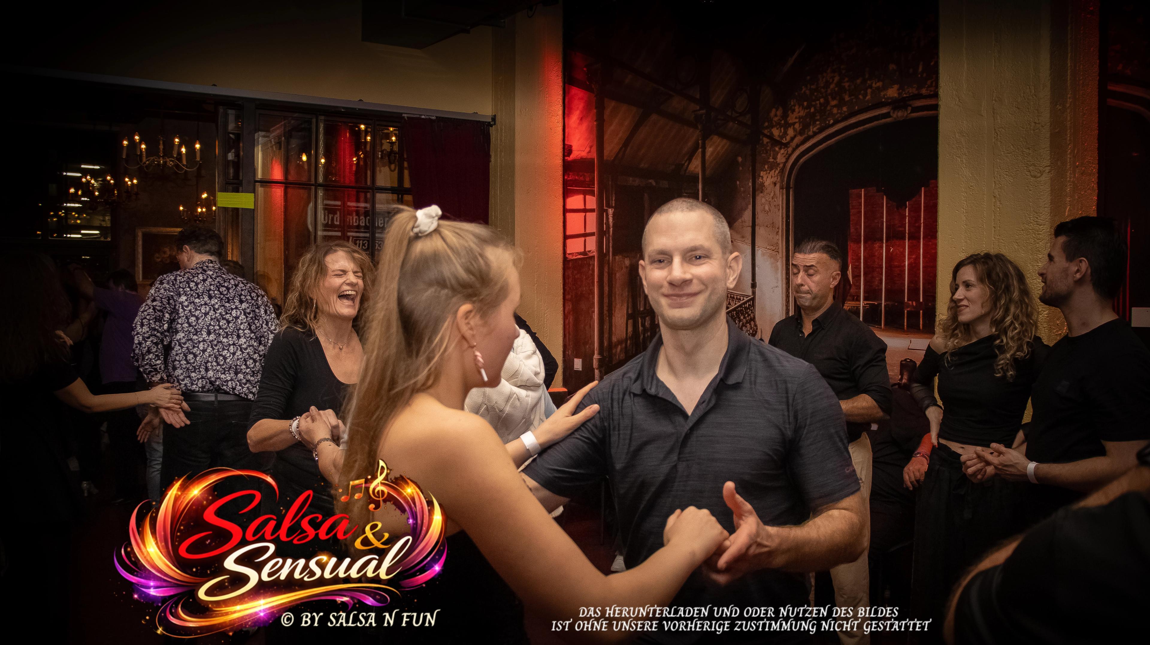 Halloween Salsa & Sensual Party 2025 - Bild 86