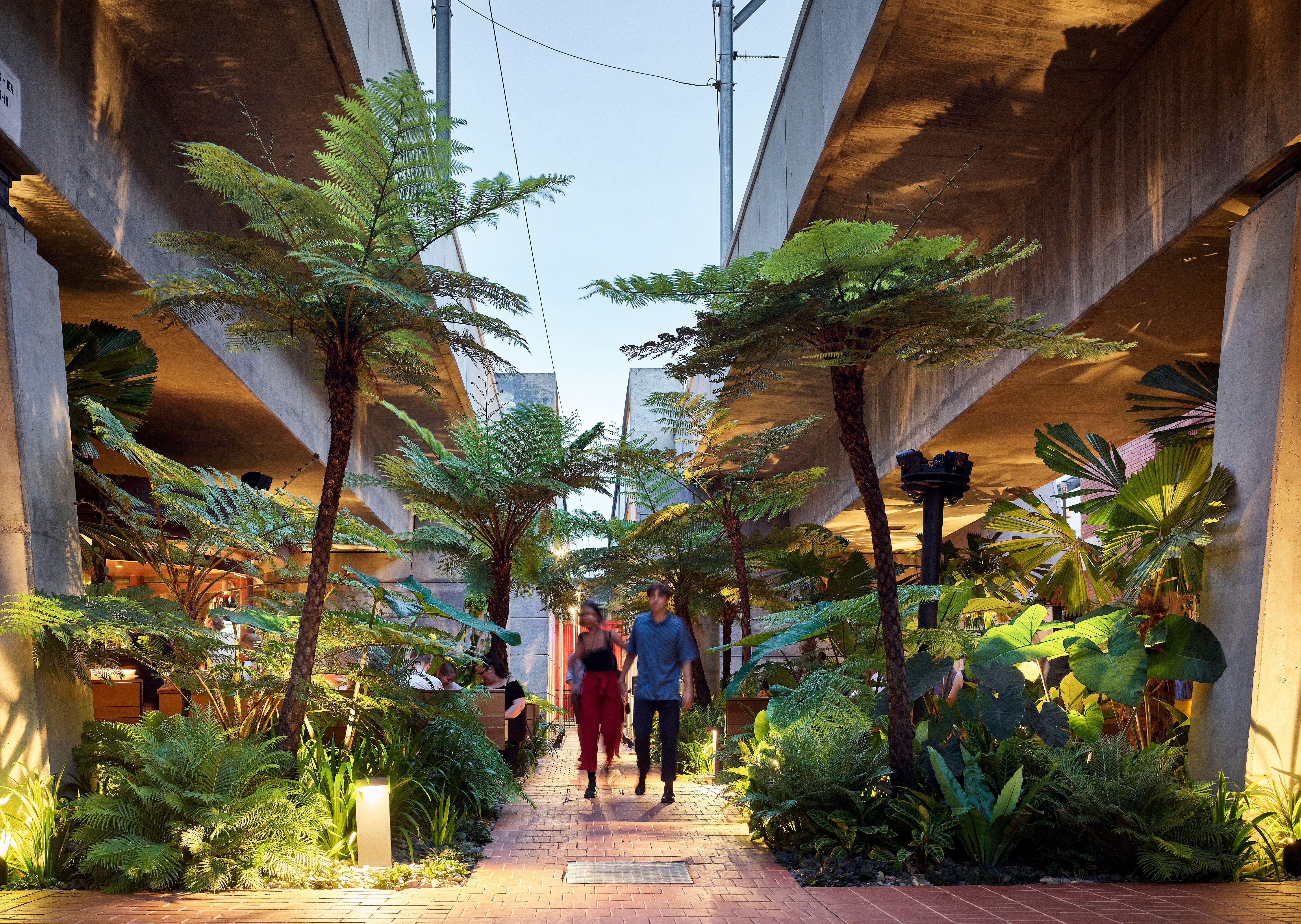 Fish Lane by Aria, offers public art installations, pop-ups, restaurants, speakeasies, wine bars, cafés and more, located in the heart of South Brisbane.