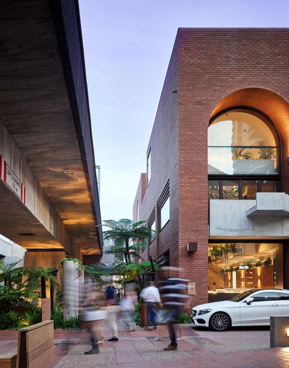 Fish Lane by Aria, offers public art installations, pop-ups, restaurants, speakeasies, wine bars, cafés and more, located in the heart of South Brisbane.