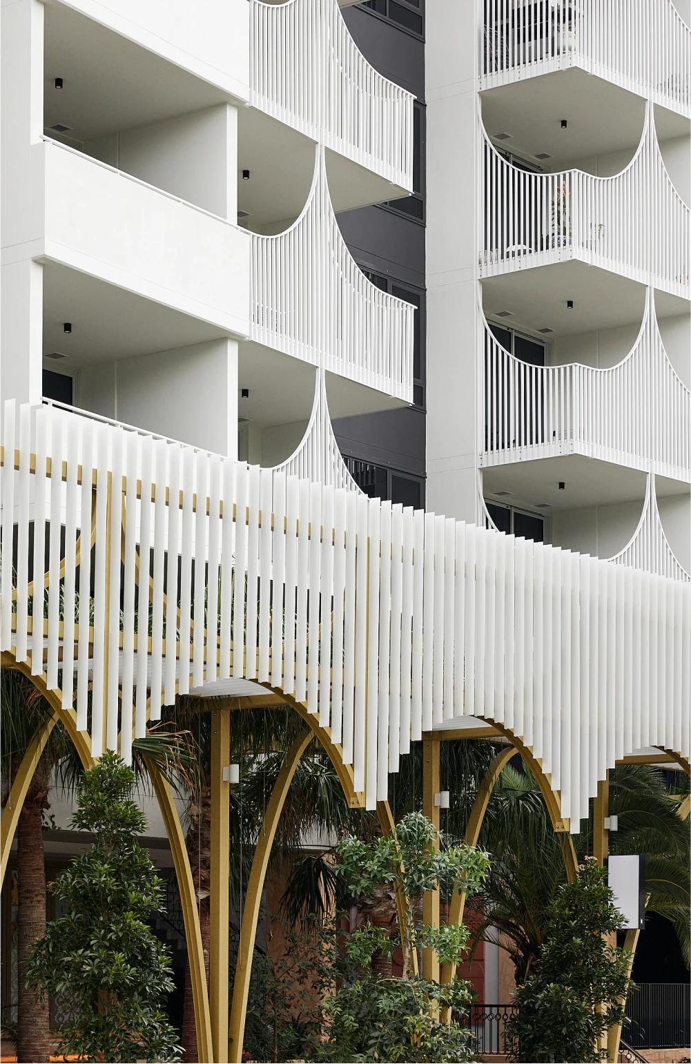 Amira by Aria, located in East Brisbane portrays a unique yet simple expression of the built form.