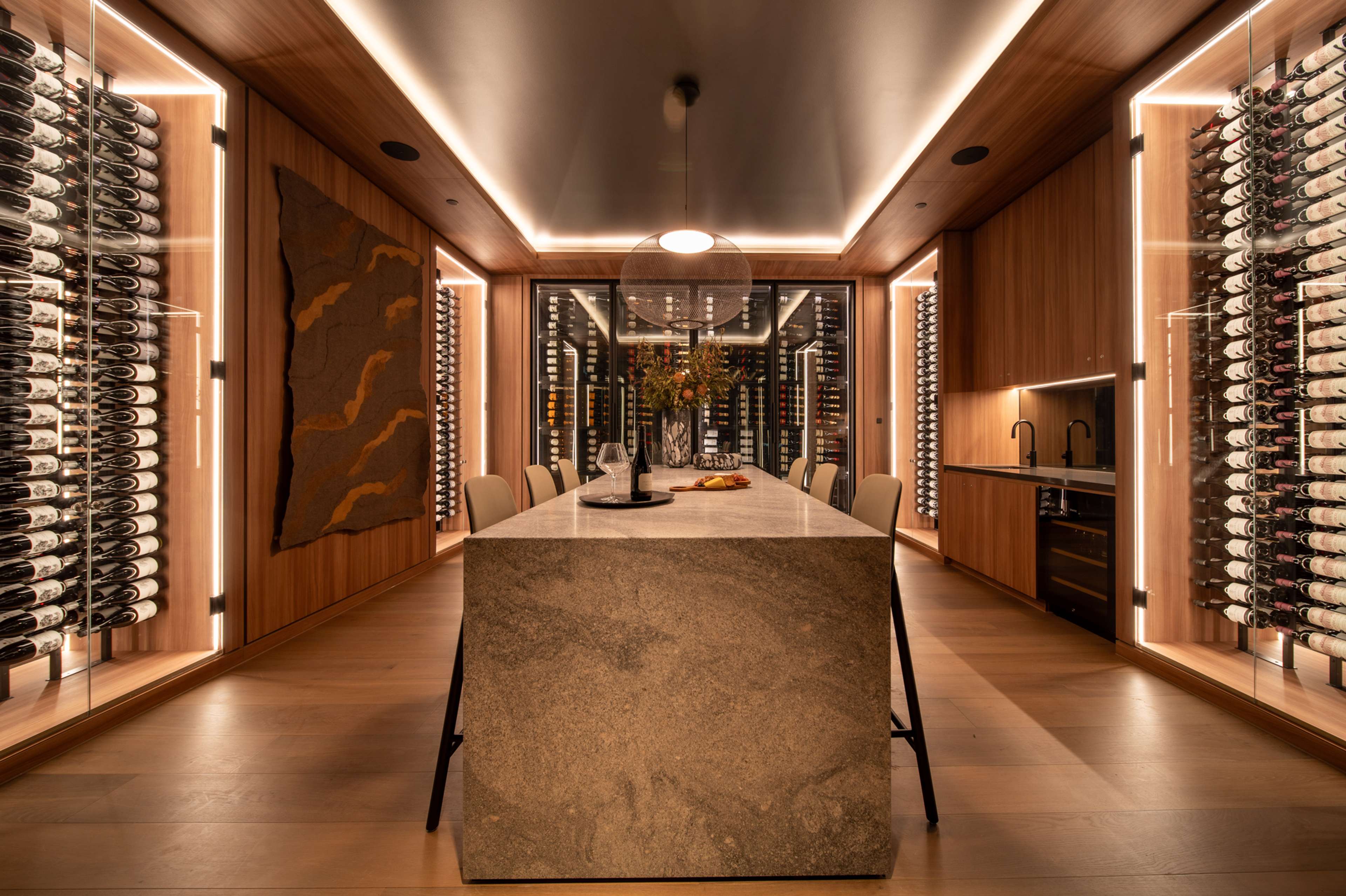 Upper House by Aria