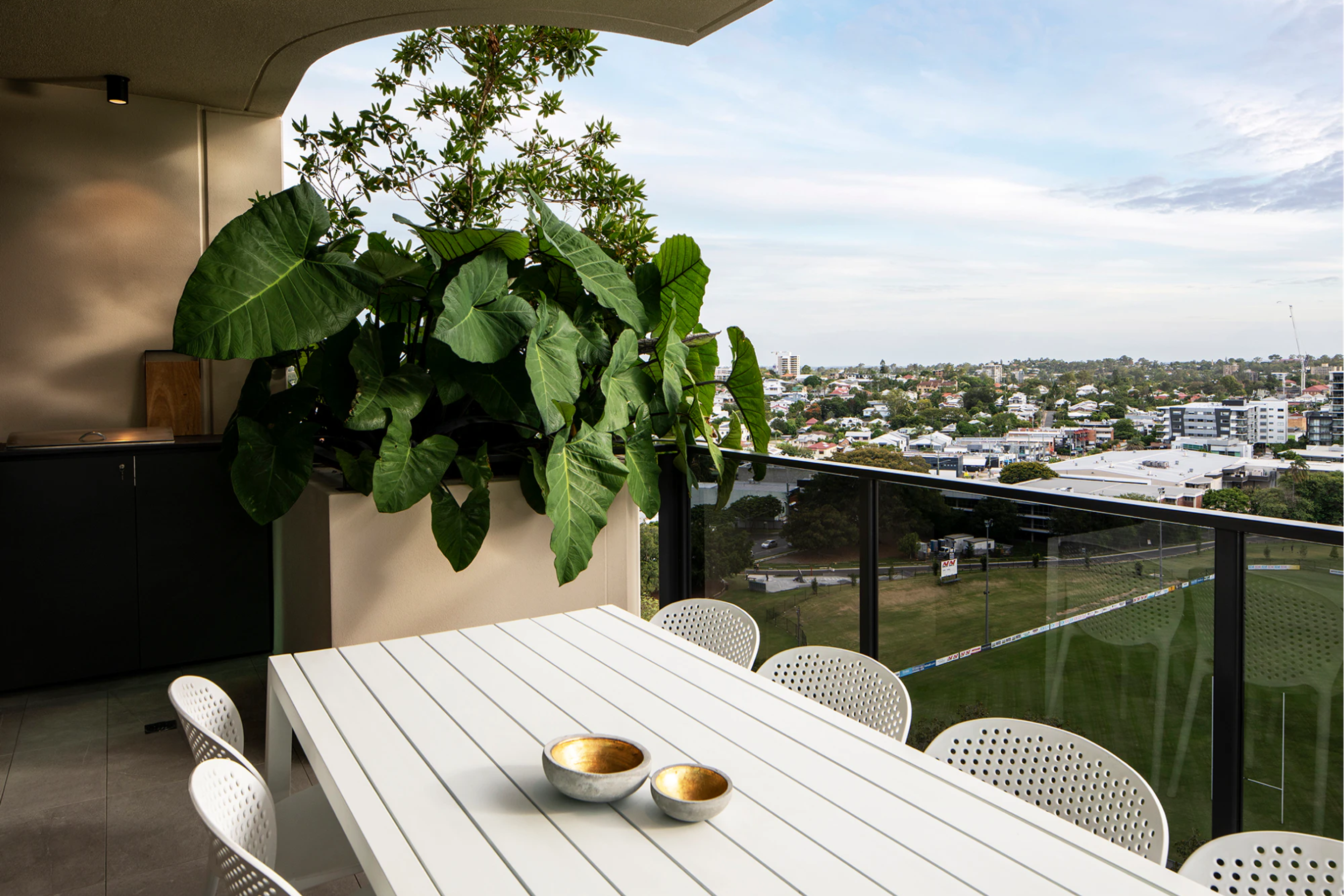 Treehouse deck