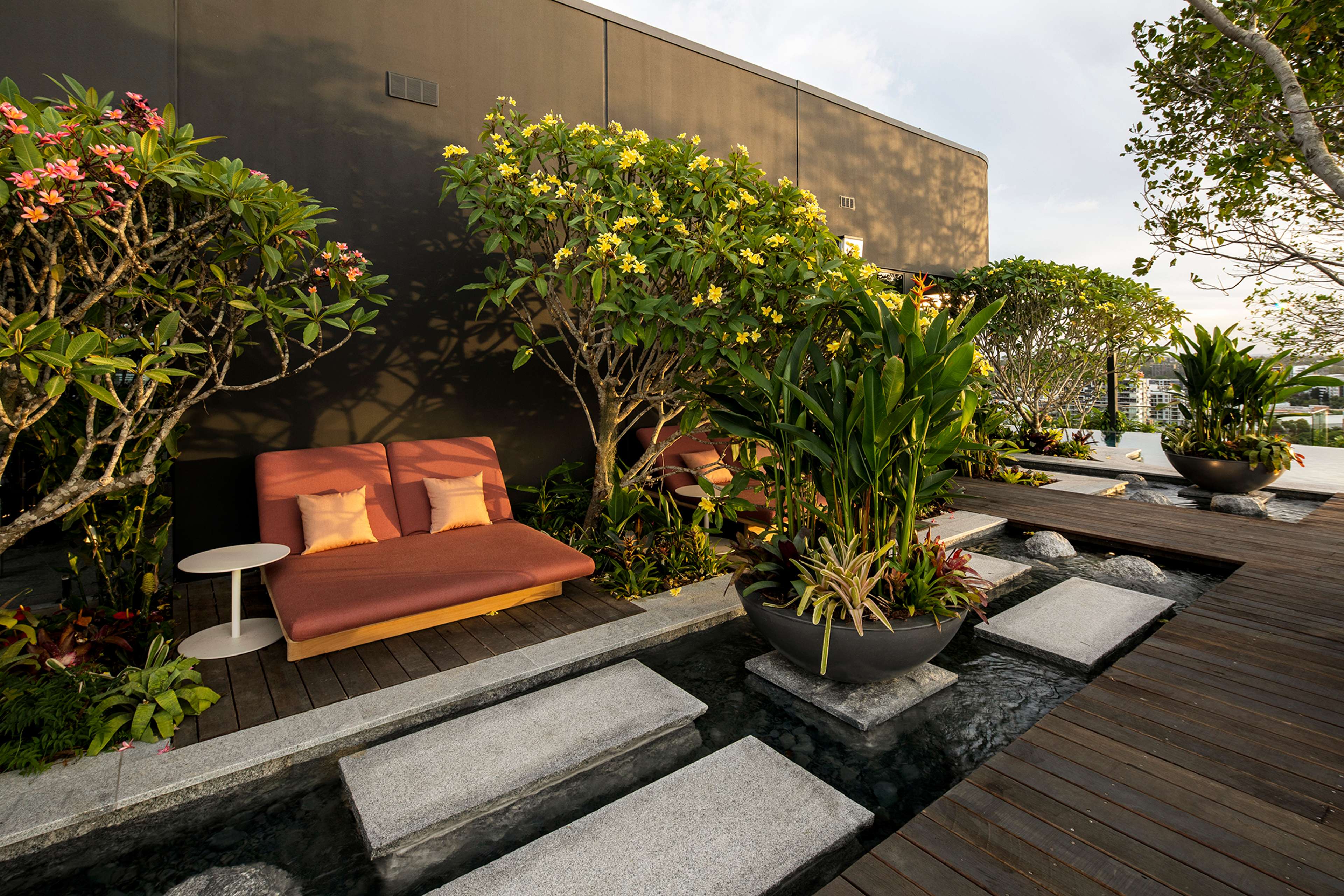 TreeHouse by Aria, rooftop amenities in luxury apartment development located in the heart of West End.