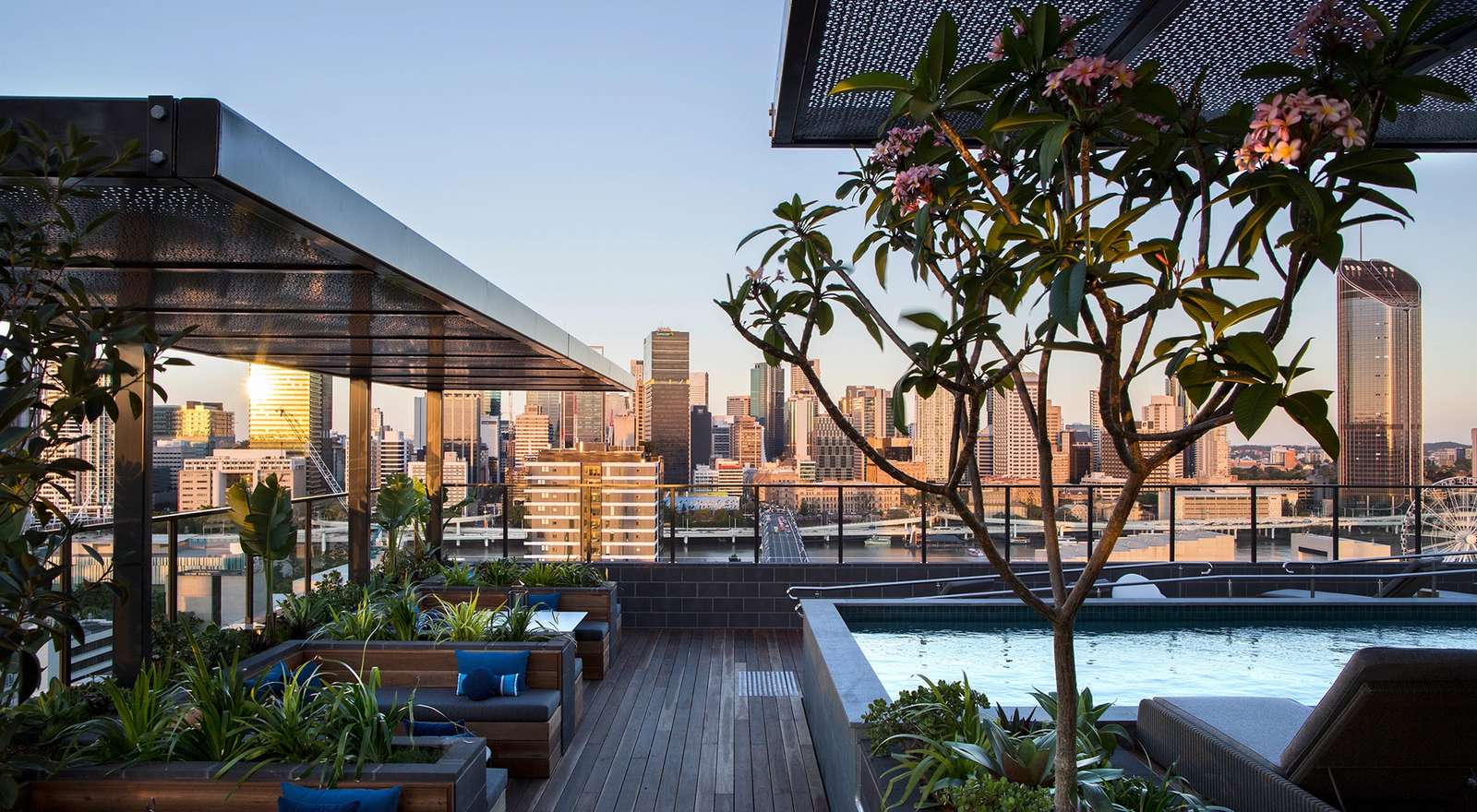 The Melbourne Residences by Aria, located on Melbourne Street and Fish Lane, this stunning residential development incorporates 180 apartments and exclusive residents’ amenities.