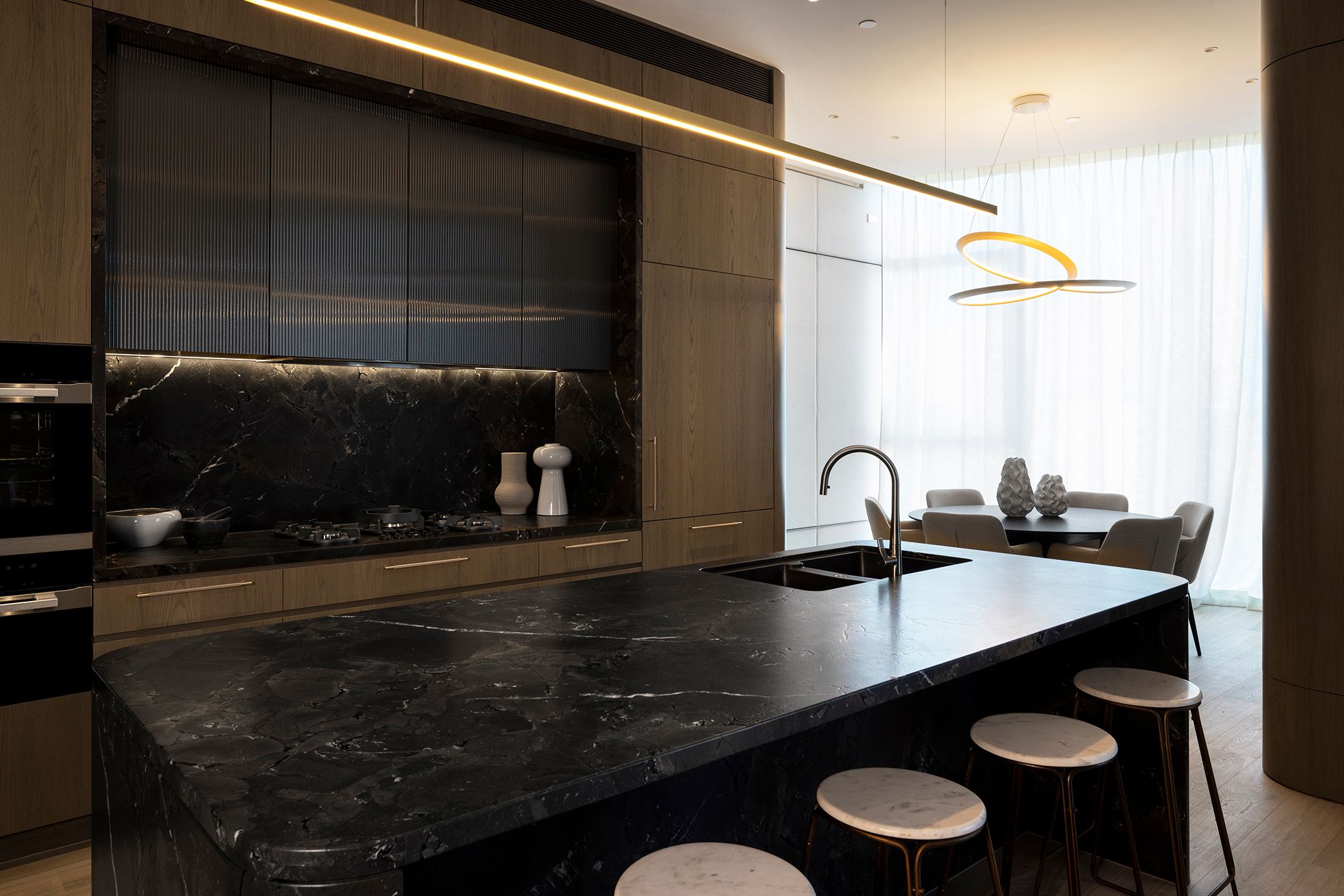 The Standard by Aria, luxury penthouse apartment located in South Brisbane.