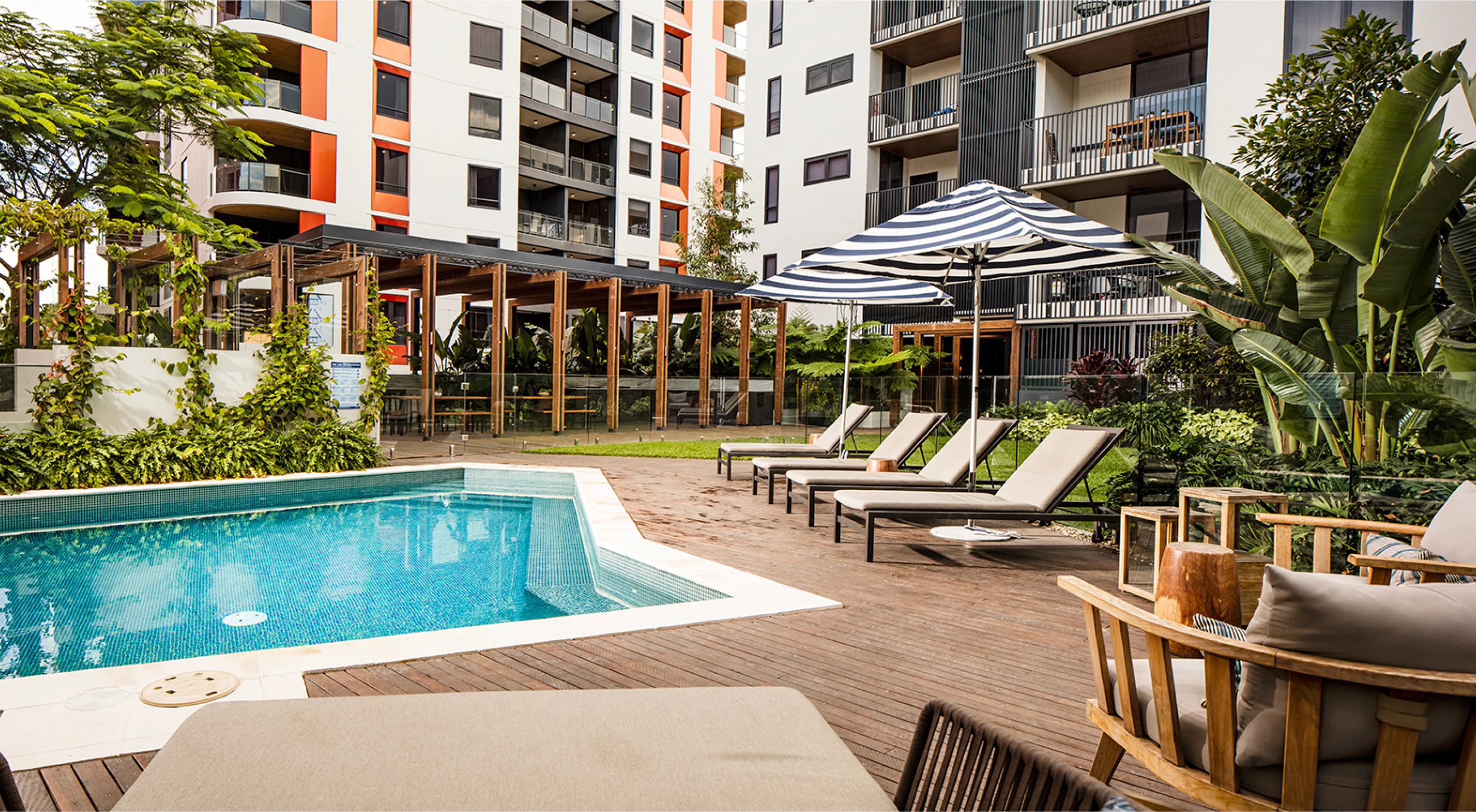 Ivy Terrace at Eden Residence by Aria - luxury rooftop pool.