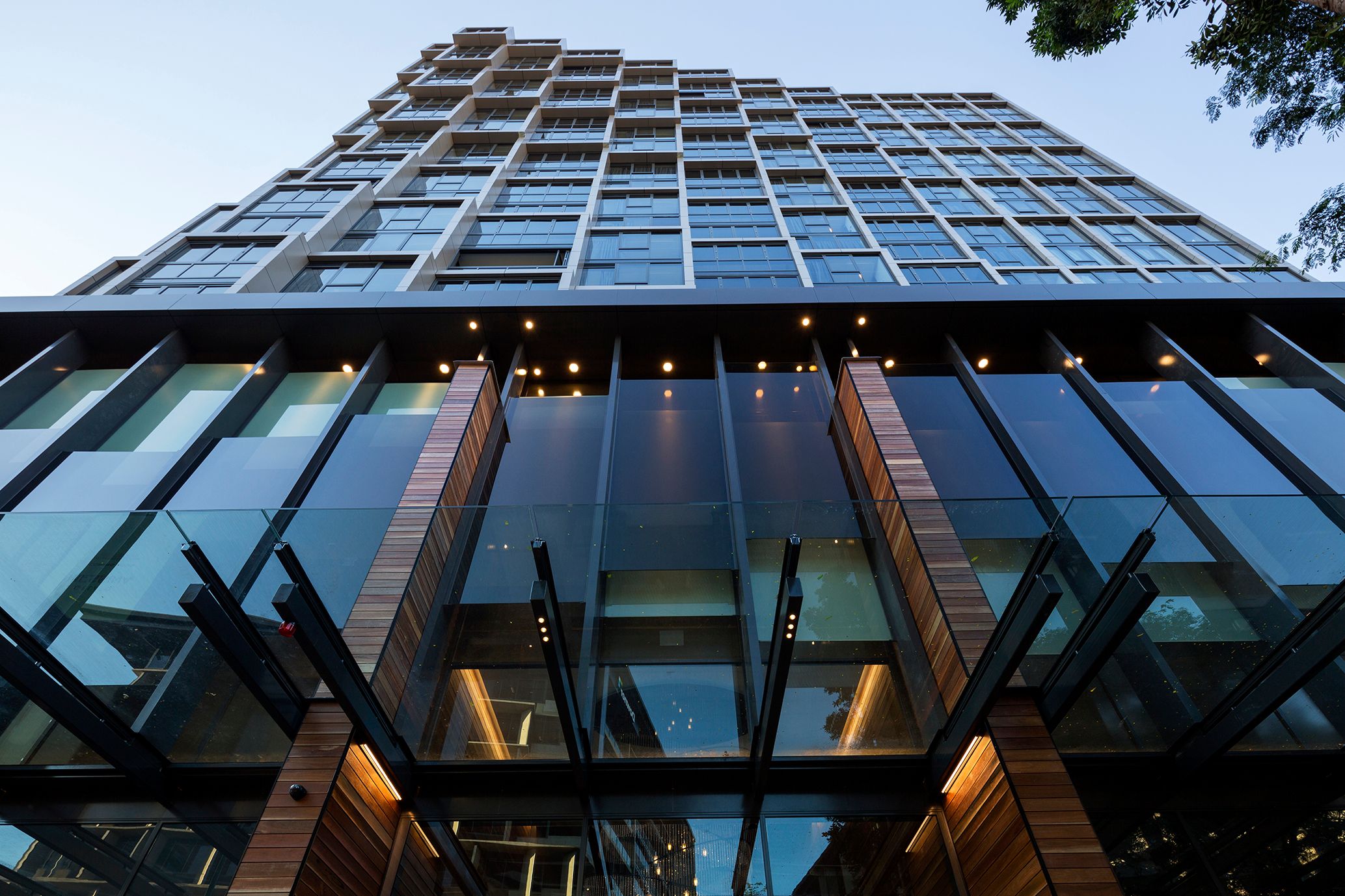 The Melbourne Residences by Aria, located on Melbourne Street and Fish Lane, this stunning residential development incorporates 180 apartments and exclusive residents’ amenities.