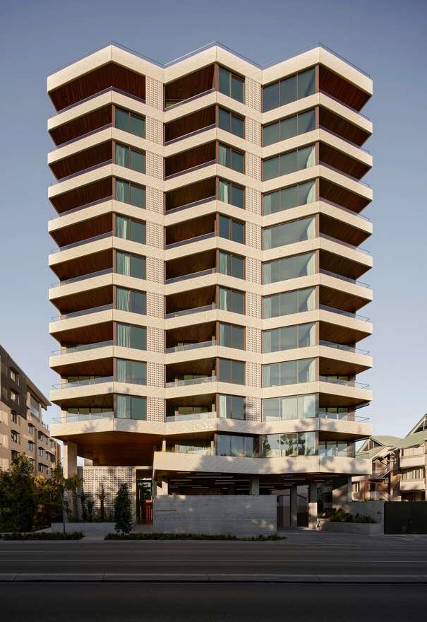 Riviere by Aria located in Kangaroo Point, luxury apartment development facade.
