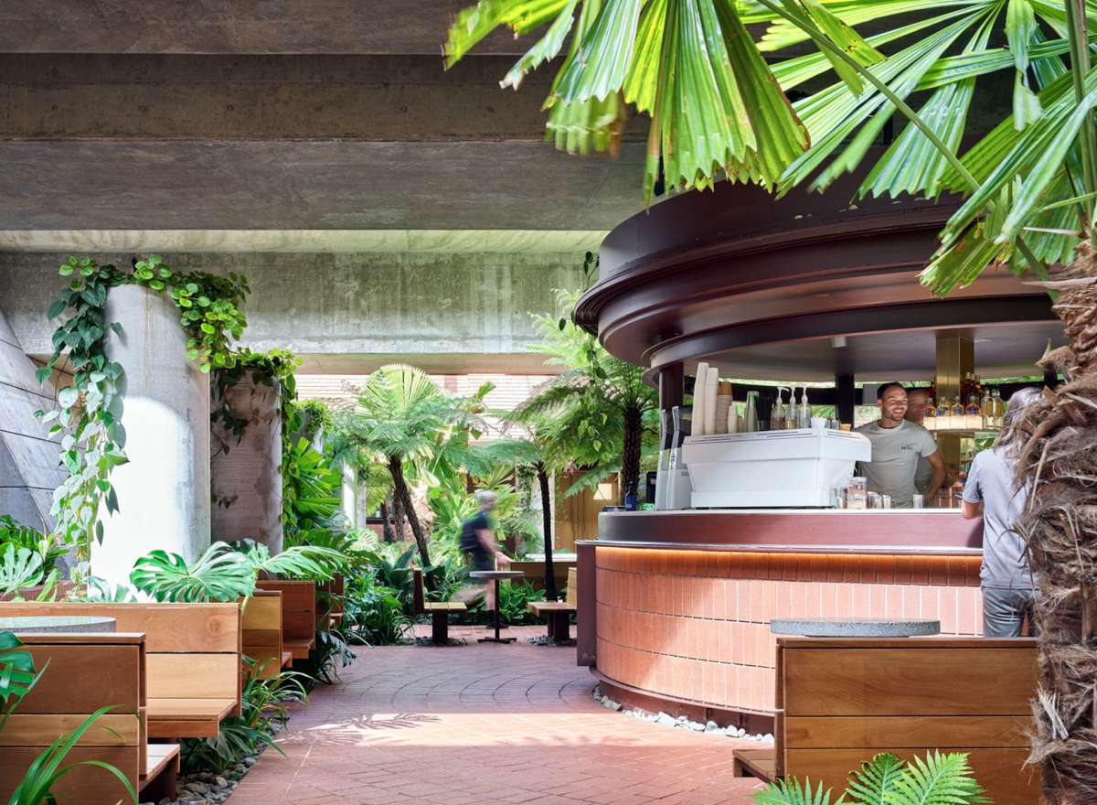 Fish Lane by Aria, offers public art installations, pop-ups, restaurants, speakeasies, wine bars, cafés and more, located in the heart of South Brisbane.