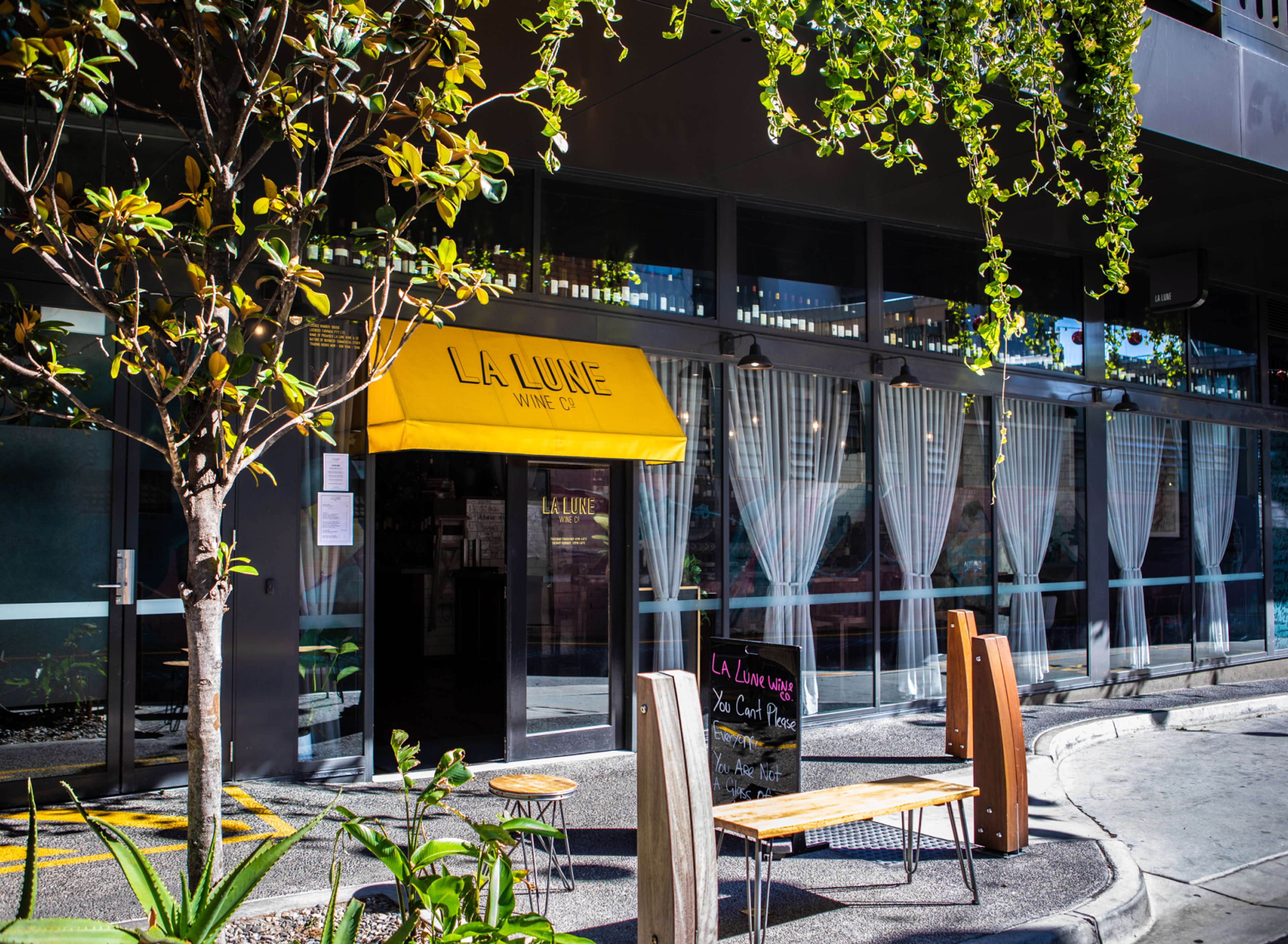 La Luna Wine Co by Aria, restaurant located in Brisbane.