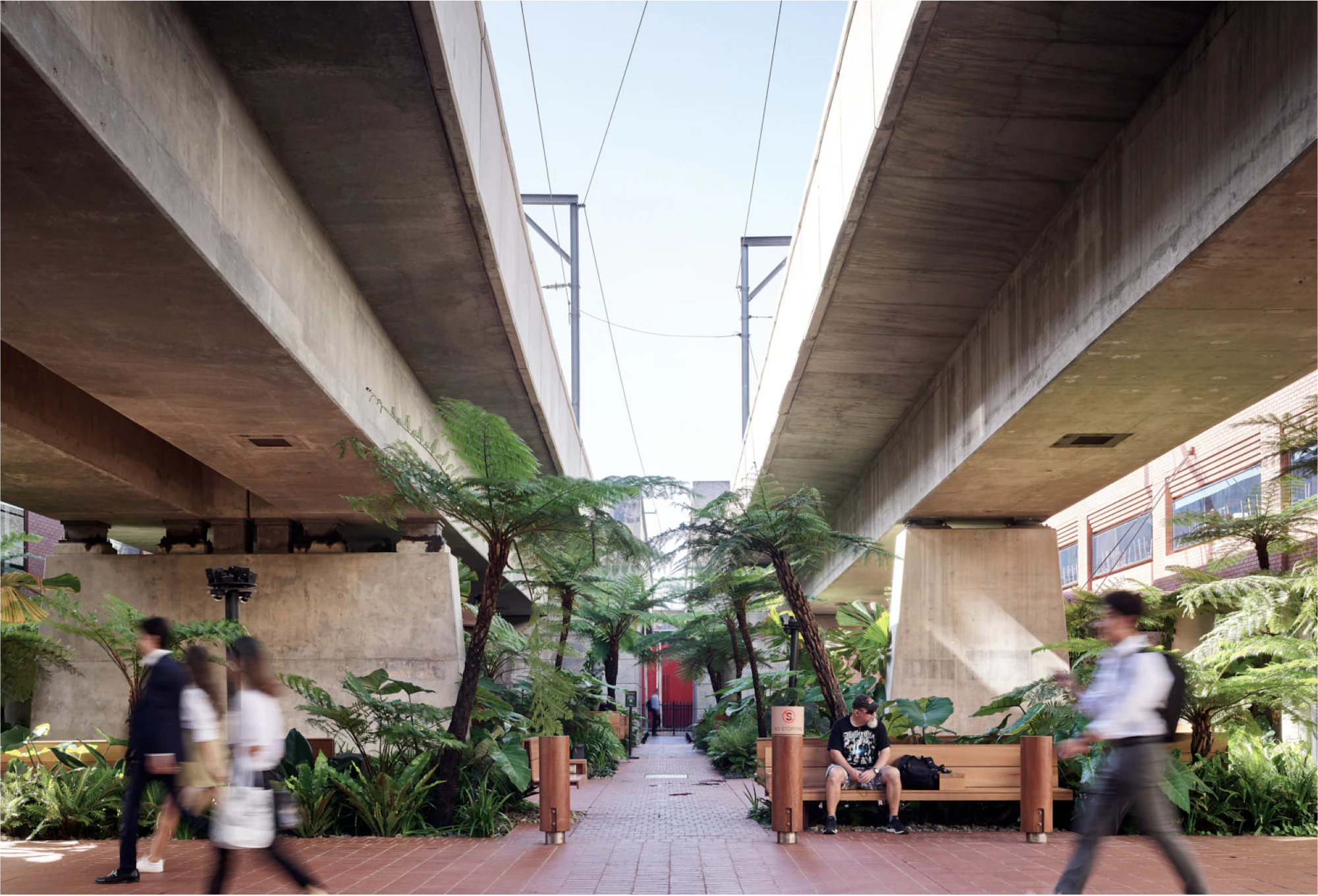 Fish Lane by Aria, offers public art installations, pop-ups, restaurants, speakeasies, wine bars, cafés and more, located in the heart of South Brisbane.