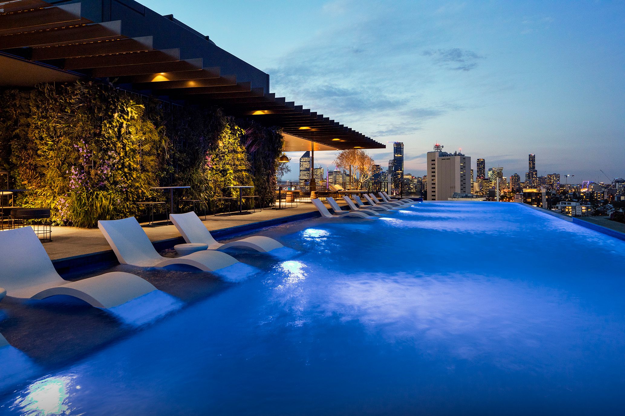 The Drapery by Aria, located in the heart of Woolloongabba, with views of Brisbane city and river.