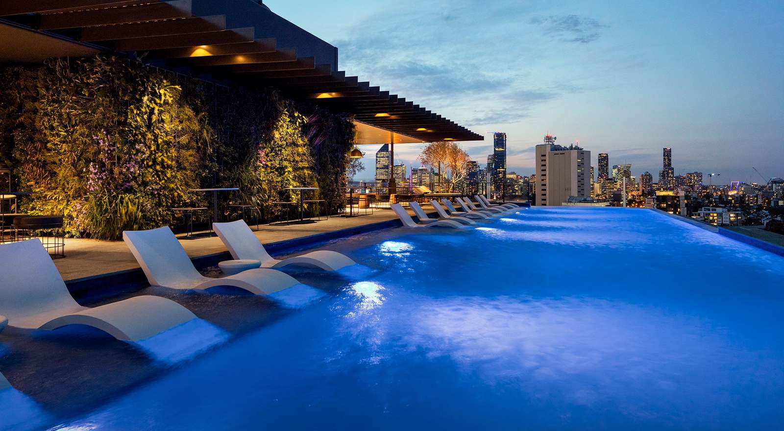 The Drapery by Aria, located in the heart of Woolloongabba, with views of Brisbane city and river.