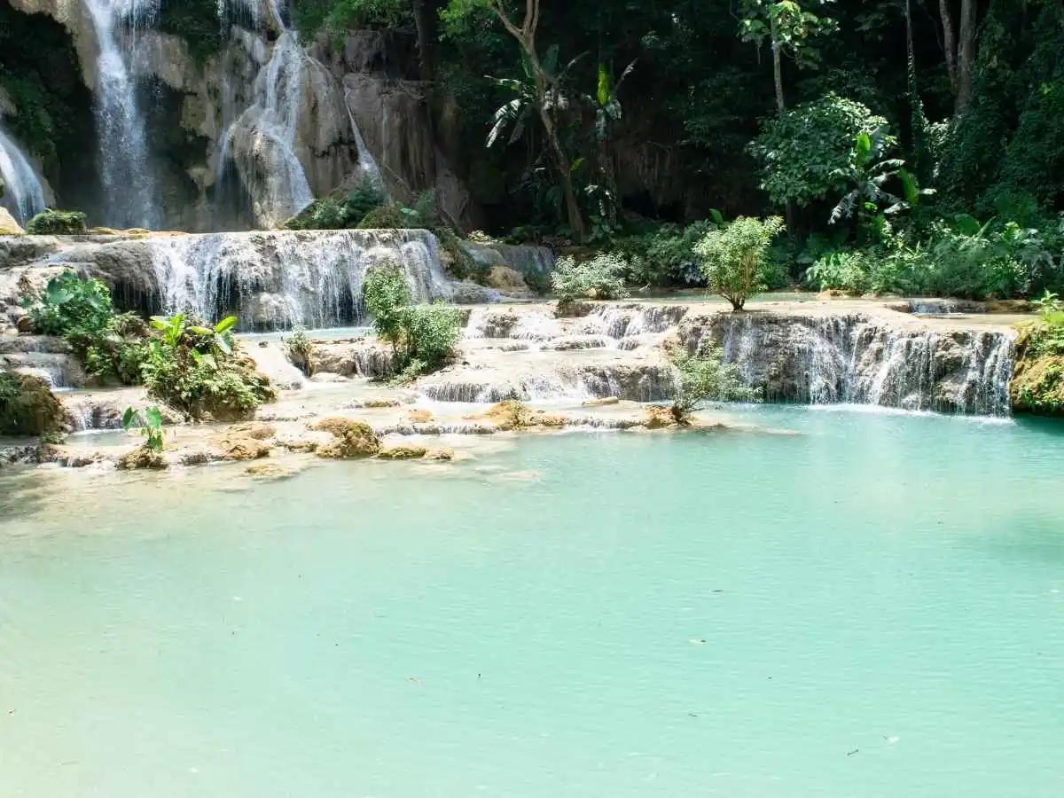 pools of Kuang Si