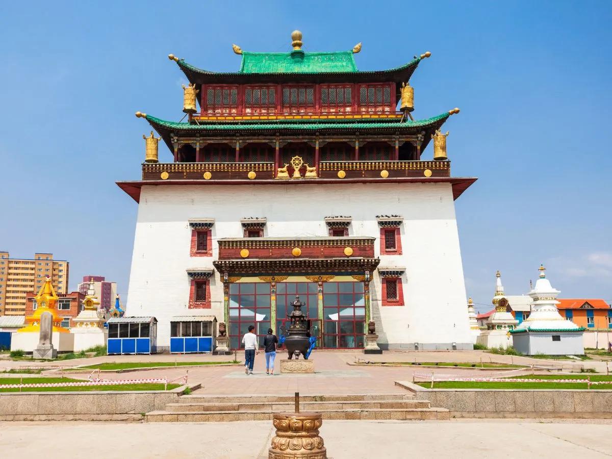Gandan Monastery, Mongolian monks, Buddhist monastery Mongolia