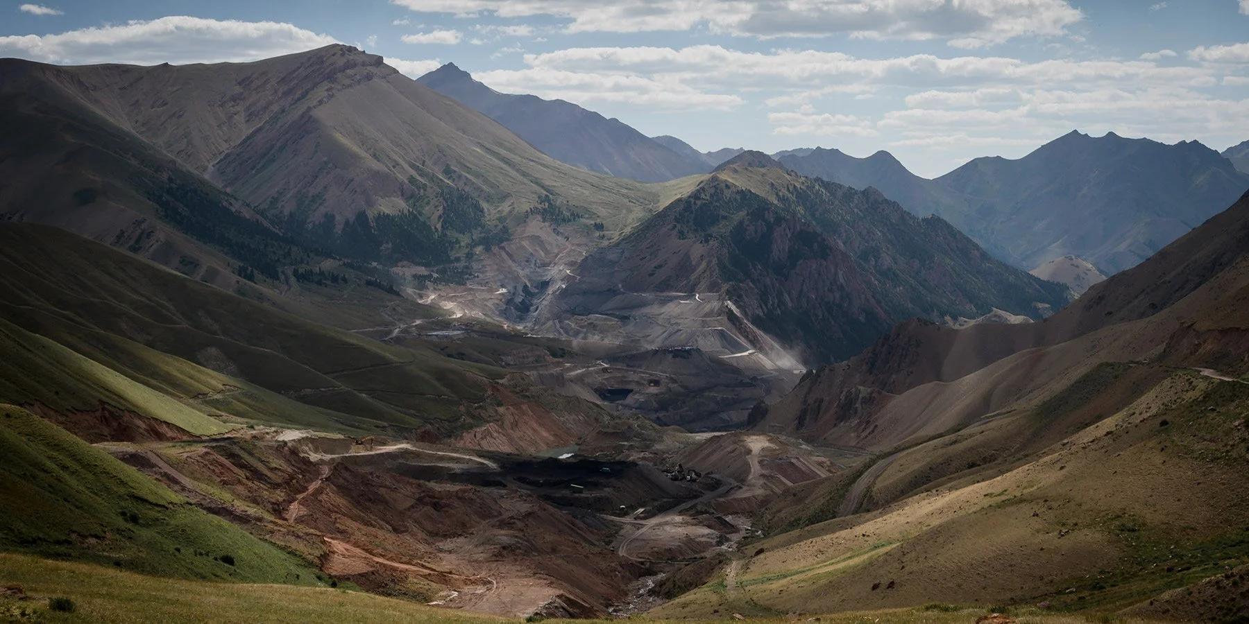 Along the Pamir Highway Tour