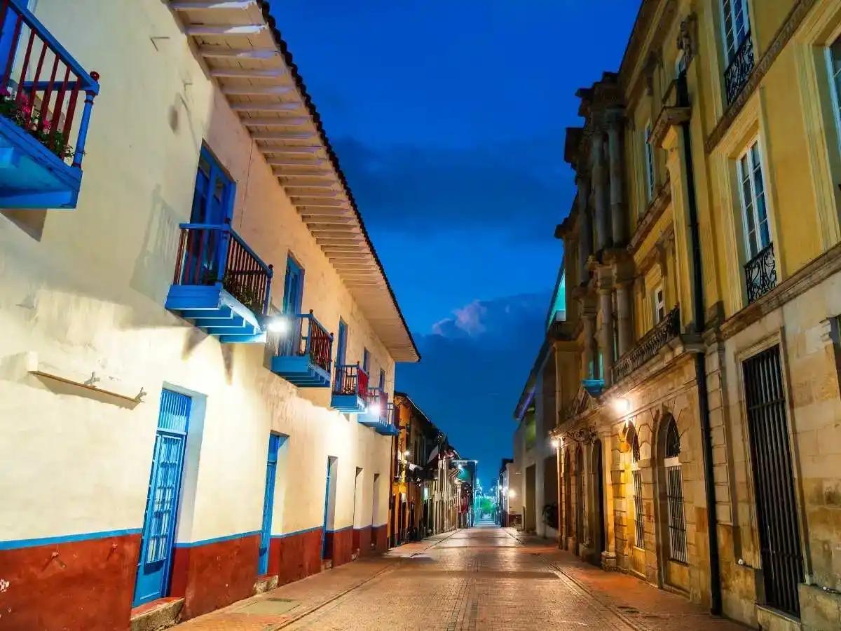 Street Art, Museums and Mountain Views