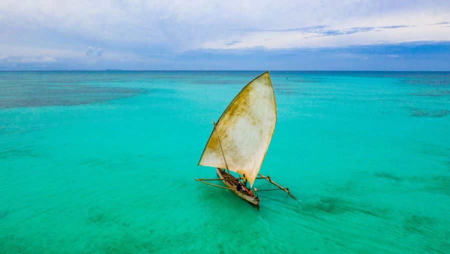 Fishermen on a sailing Pirogue Nosy Bay