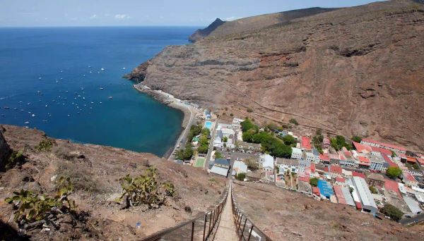 St. Helena: The Perfect One-Week Itinerary for History & Nature Lovers