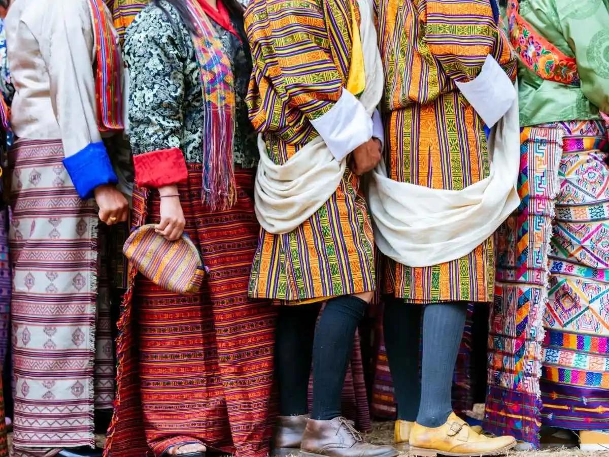 Bhutan traditional dress, Gho Kira Bhutan, Bhutan people