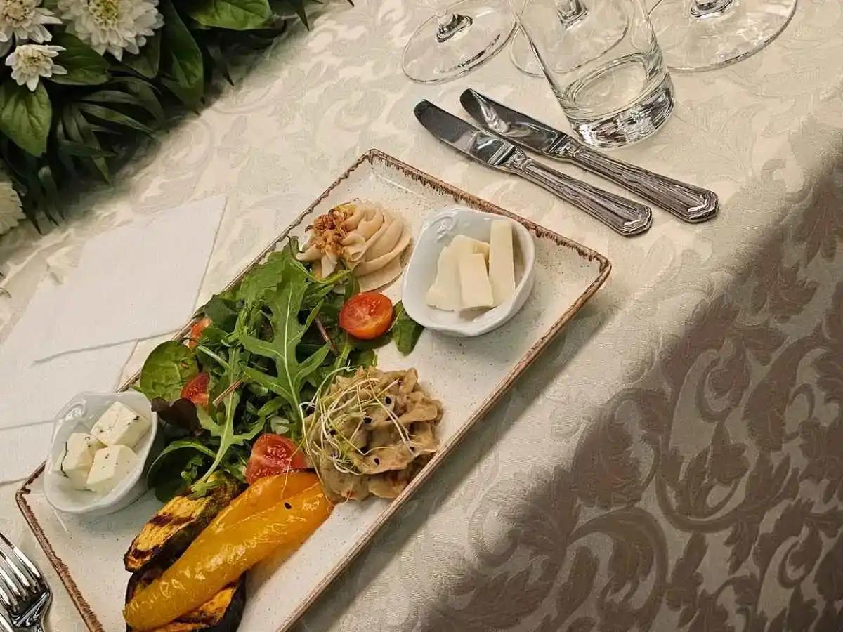 wine tasting and foods