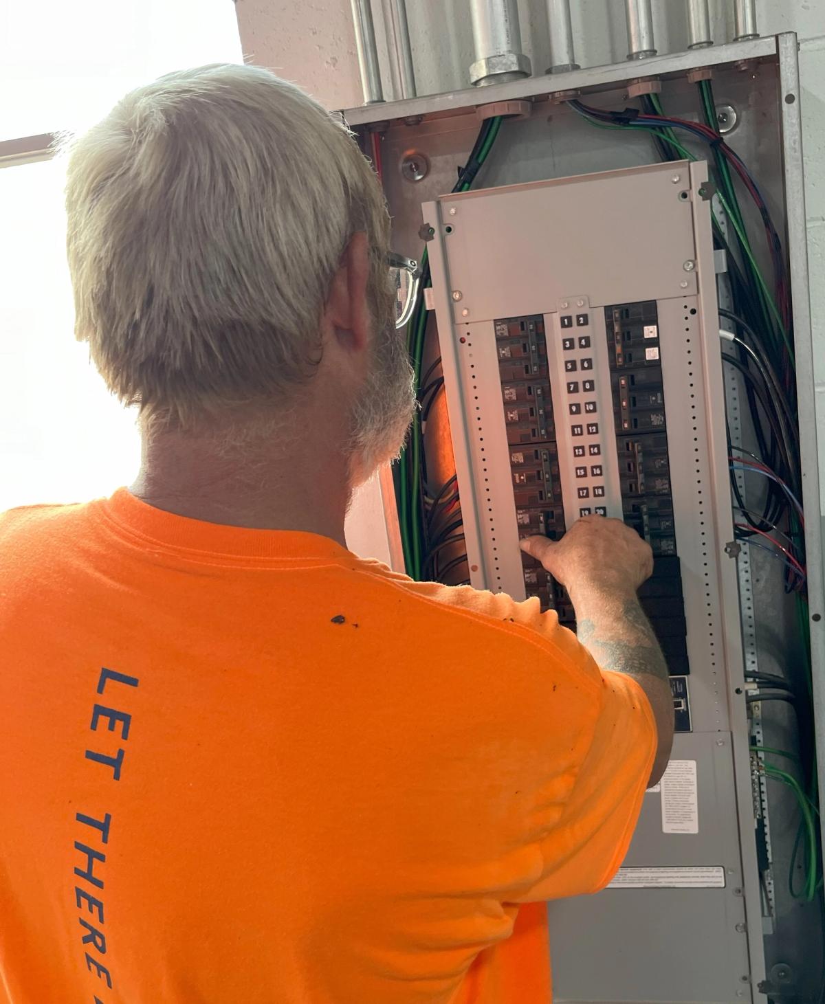 circuit-breaker-repair-installation