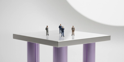 Data Governance Strategy: A Practical Guide for B2B Sales Teams