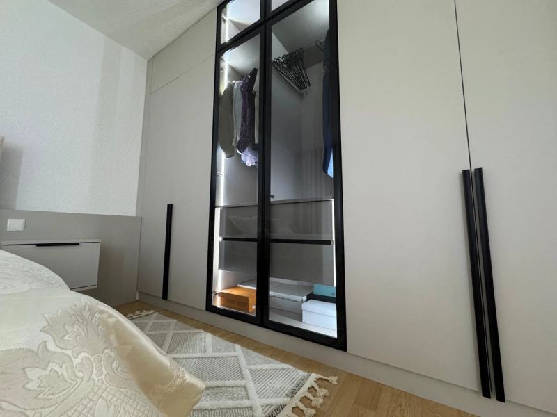 Mobilje dhome gjumi me masë nga Mobileria Tiara Home — fotografi projekti 42