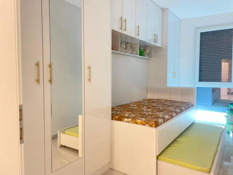 Mobilje dhome gjumi me masë nga Mobileria Tiara Home — fotografi projekti 36