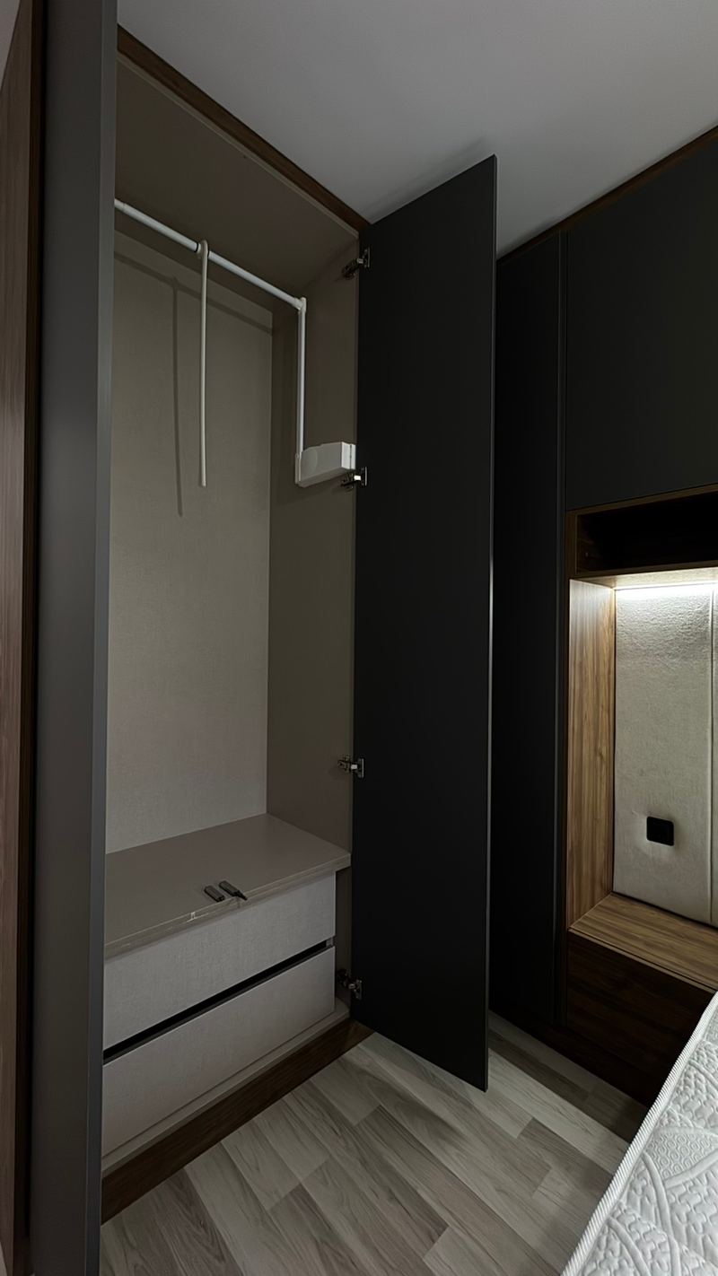 Mobilje dhome gjumi me masë nga Mobileria Tiara Home — fotografi projekti 9