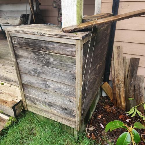 rotted built in benches