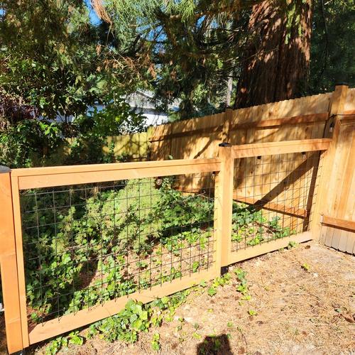 custom re-build fence panel sections to fit unique span