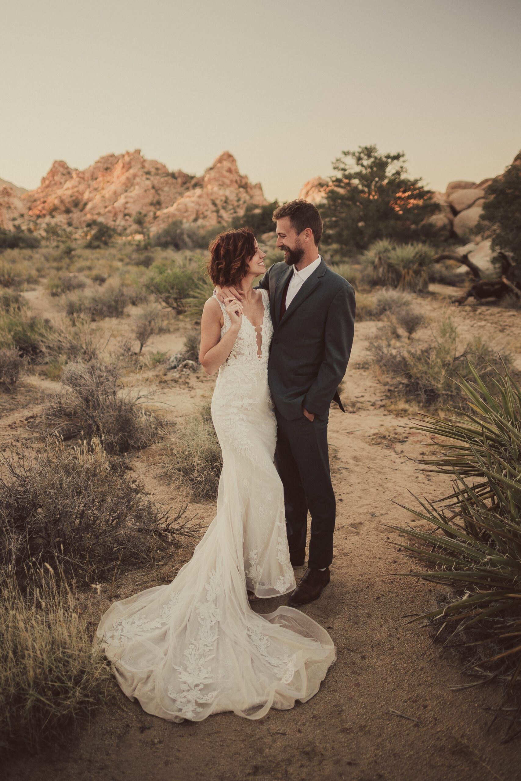 Joshua Tree Elopement, Joshua Tree Elopement Photographer, Joshua Tree Wedding Photos, Joshua Tree Wedding Photographer, Joshua Tree Elopements
