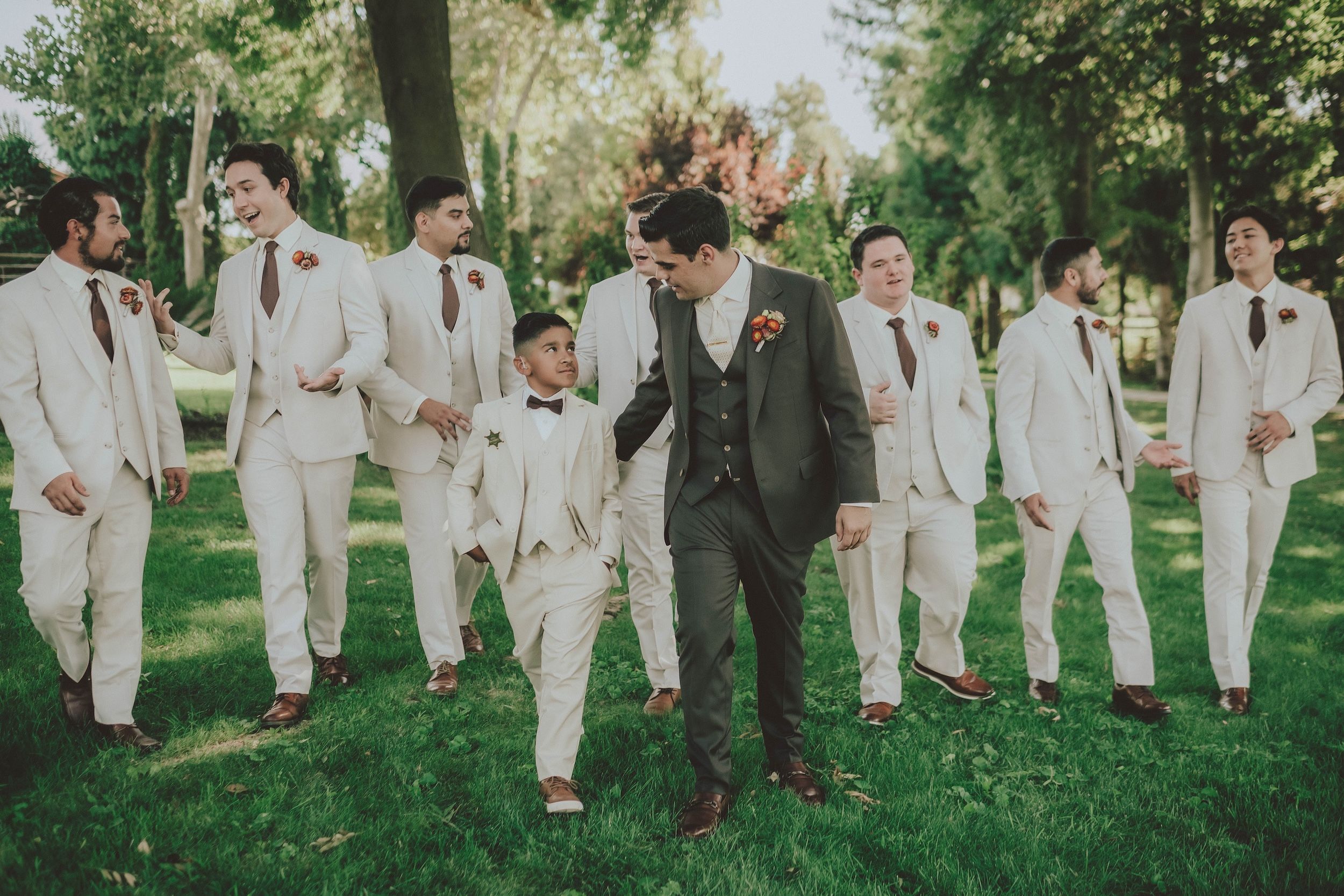 Wolf Lakes Park, Wolf Lakes Park Wedding, Wolf Lakes Park Wedding Sanger CA, Fresno Wedding Photographer