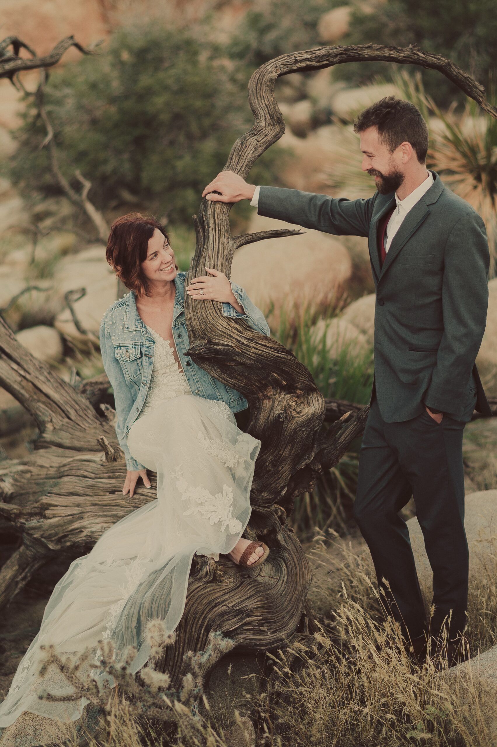 Joshua Tree Elopement, Joshua Tree Elopement Photographer, Joshua Tree Wedding Photos, Joshua Tree Wedding Photographer, Joshua Tree Elopements