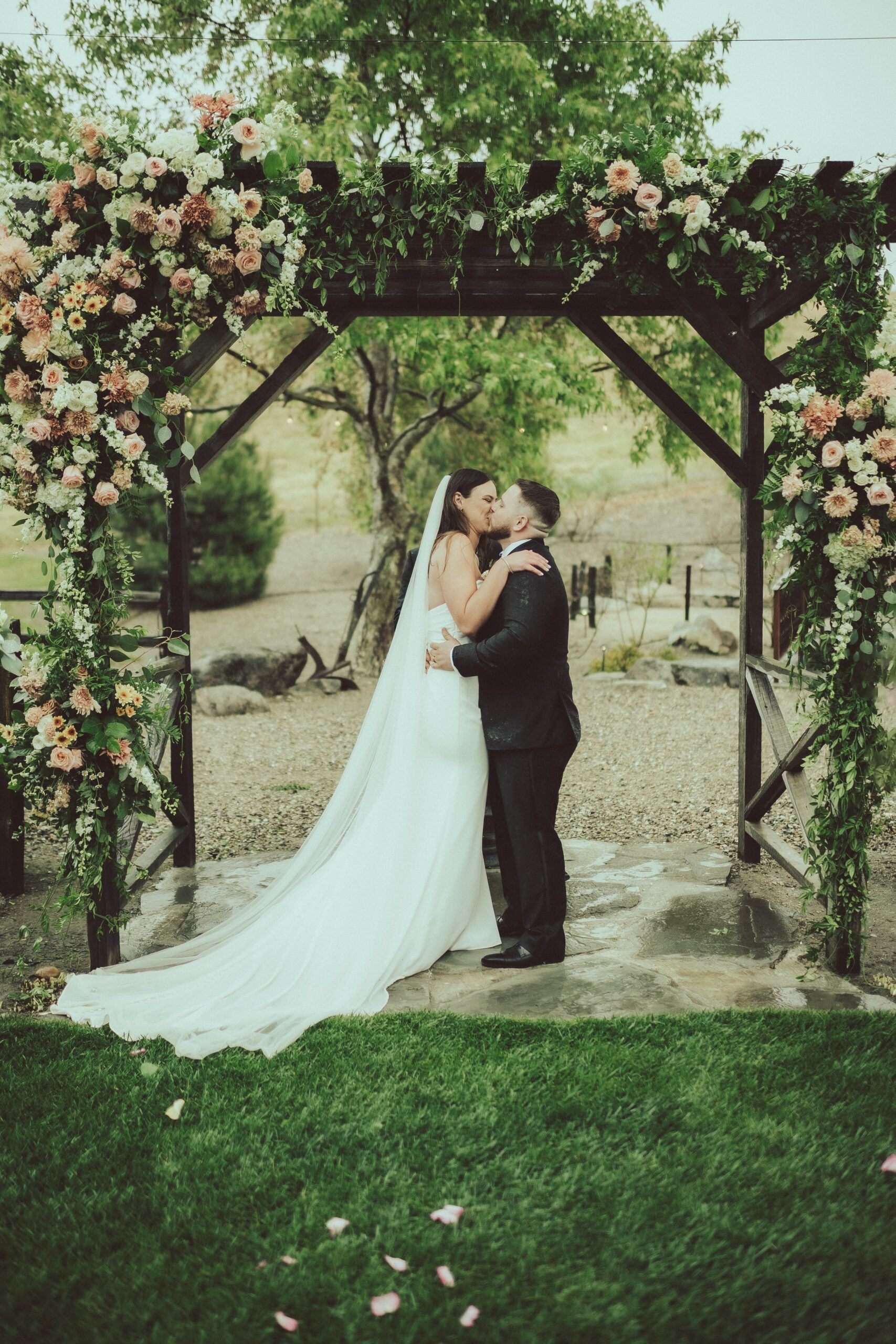 Almond Springs Wedding, Almond Springs Ranch Wedding Photos, Almond Springs Wedding Venue, San Luis Obispo Wedding Photographer