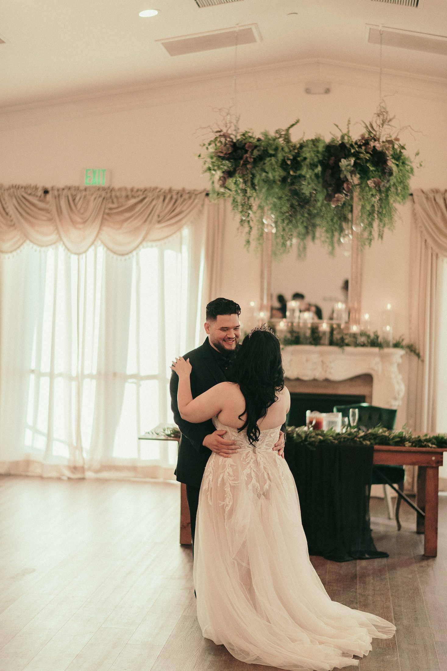 Hidden Hollow Wedding Reedley CA, Fresno Wedding Photographer, San Luis Obispo Wedding Photographer, James Lester Photography