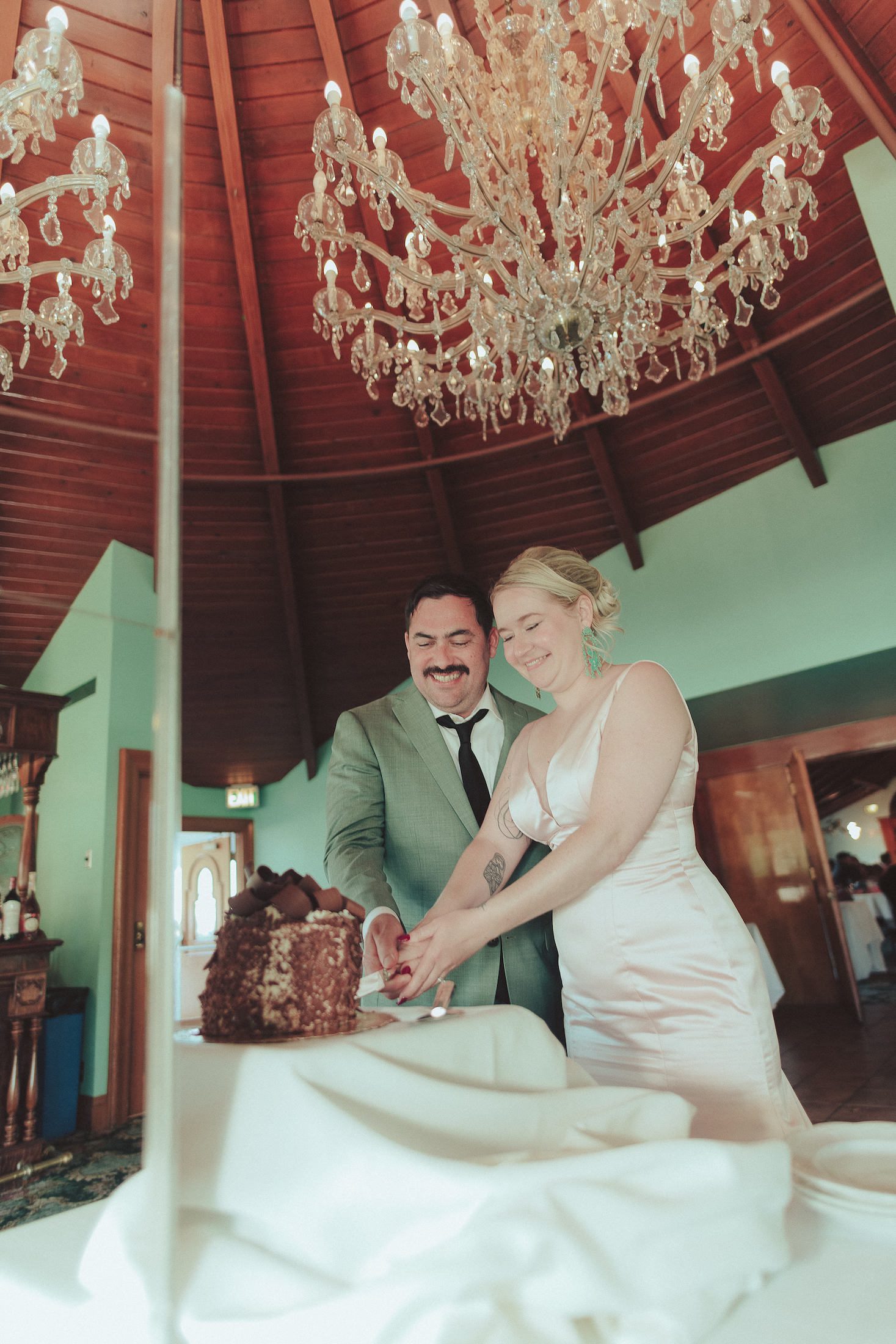 Madonna Inn Wedding, San Luis Obispo Wedding Photographer, James Lester Photography