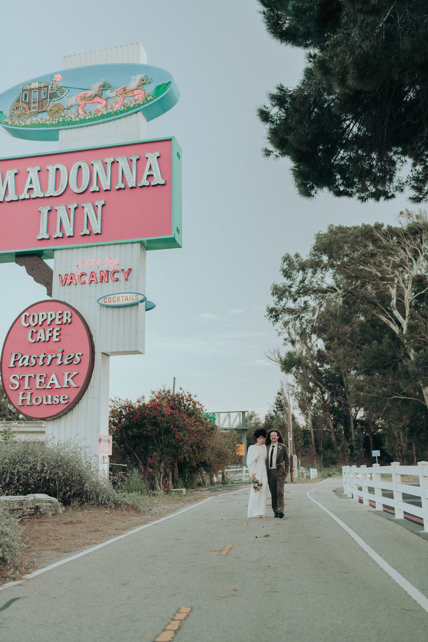 Madonna Inn Wedding, San Luis Obispo Wedding, San Luis Obispo Wedding Photographer, SLO Photographer, James Lester Photography