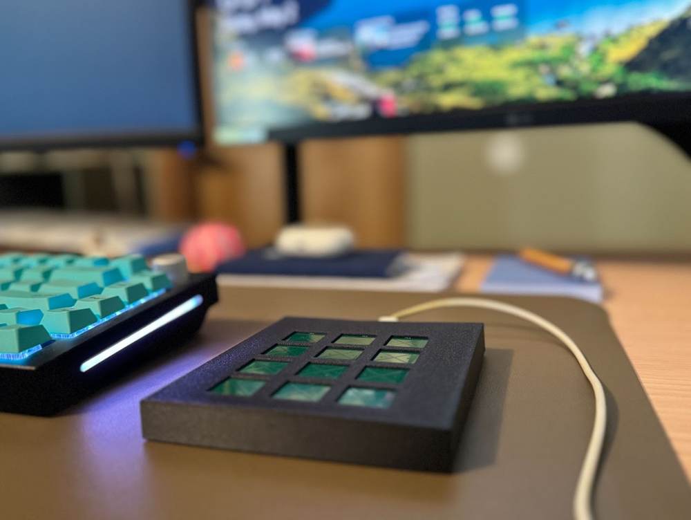 Capacitive-Haptic Keyboard